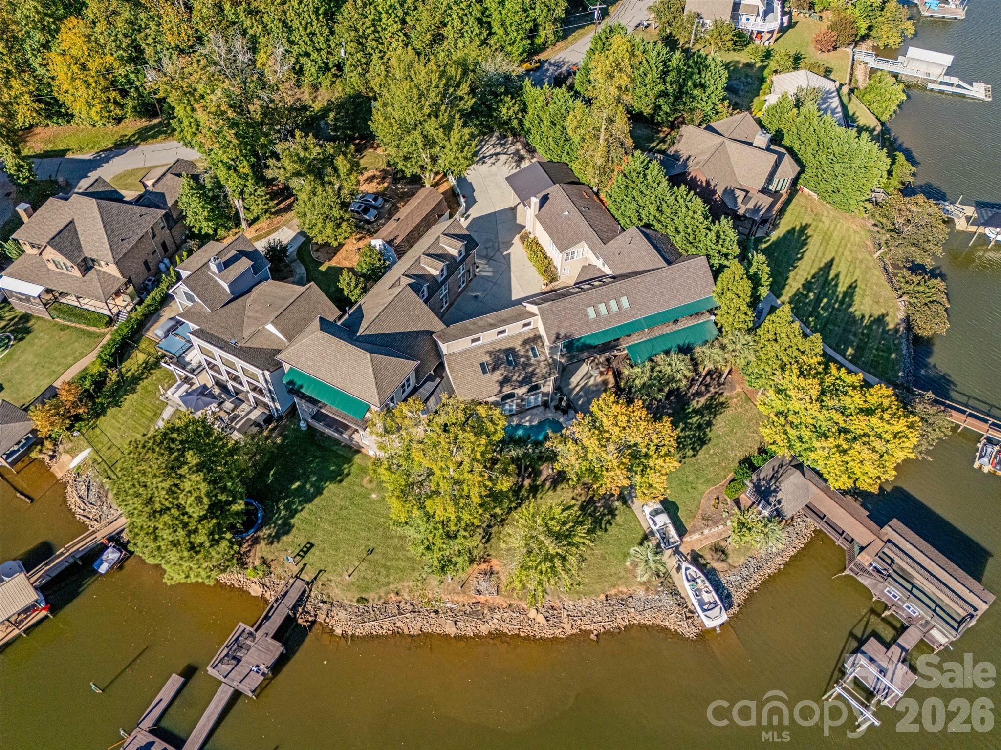 Riverfront - Residential