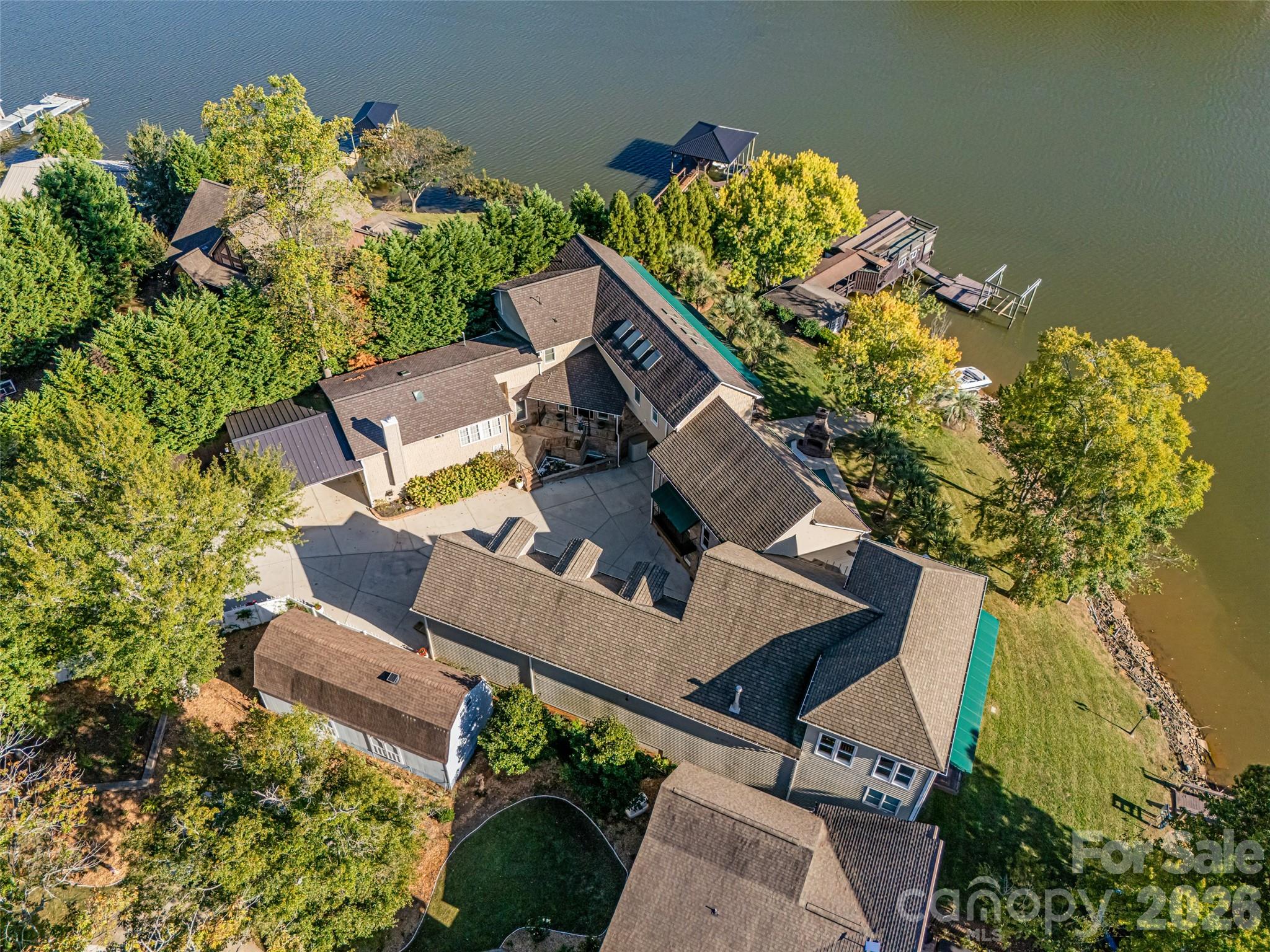 Riverfront - Residential