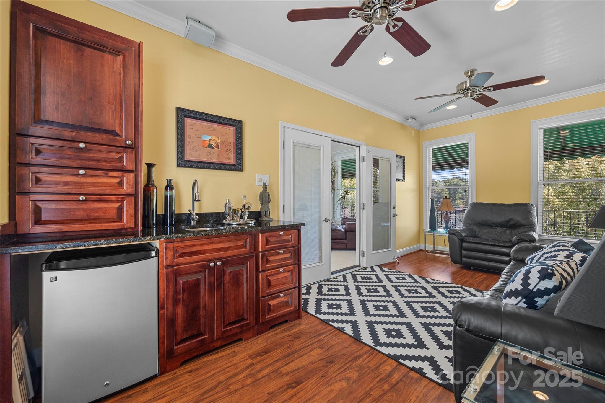 Riverfront - Residential