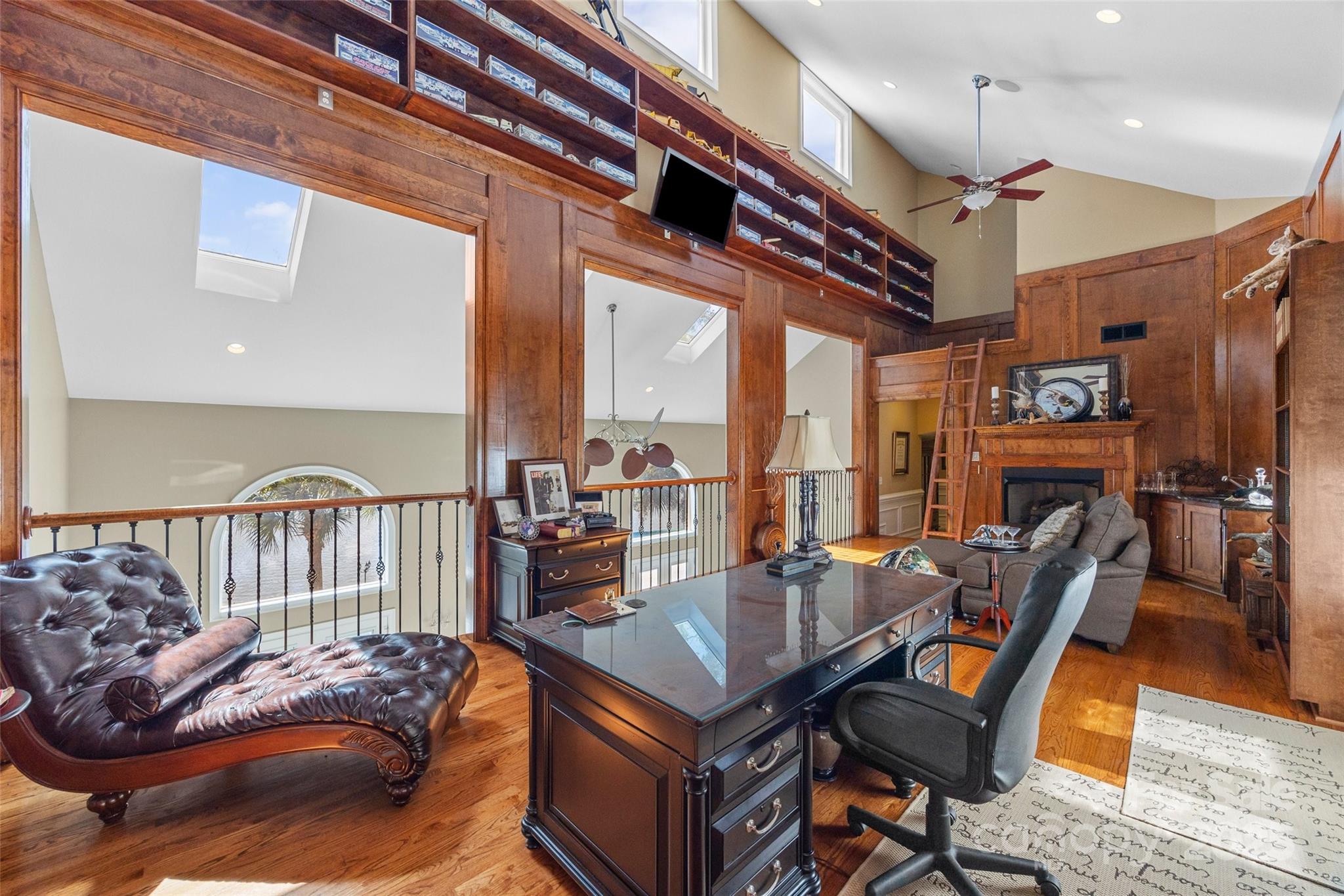 Riverfront - Residential