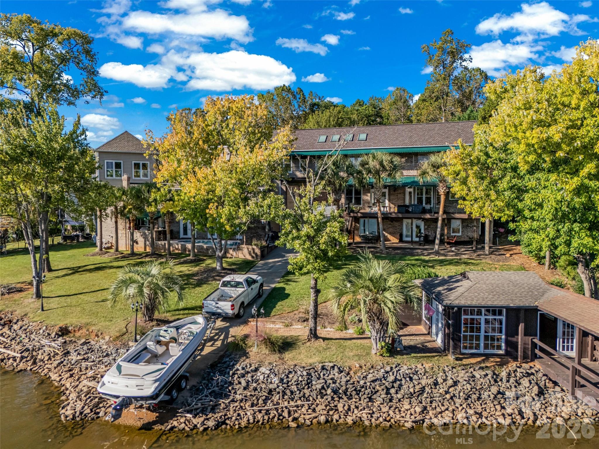 Riverfront - Residential