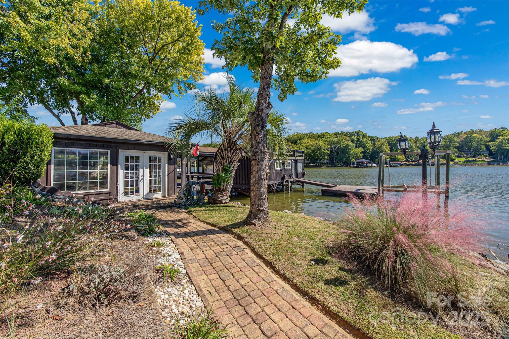 Riverfront - Residential