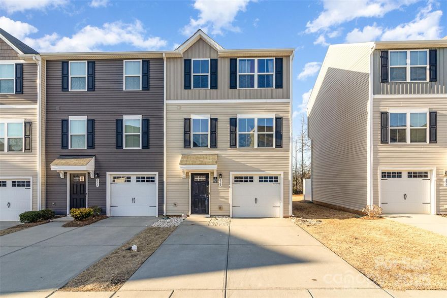 This 3-bedroom, 2.5-bathroom townhome offers spacious living across three levels. Featuring freshly cleaned carpet, new paint, and a new ceiling fan in the living room, along with an open-concept main level and a bright kitchen, it’s perfect for modern living. The primary suite boasts an en-suite bath, while two additional bedrooms share a full bath. Located near shopping, dining, and major routes, this move-in-ready home is a must-see!