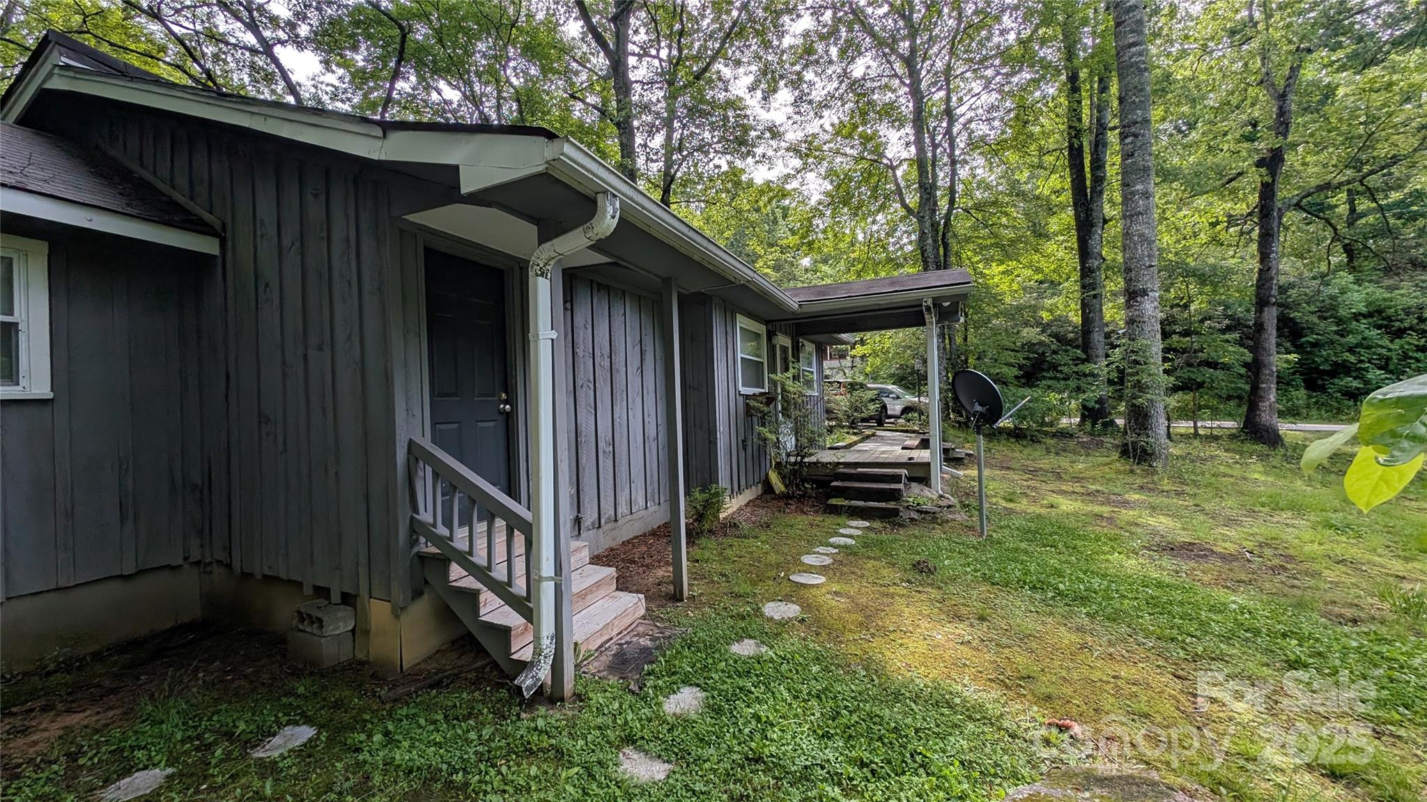 242 Upper Whitewater Road