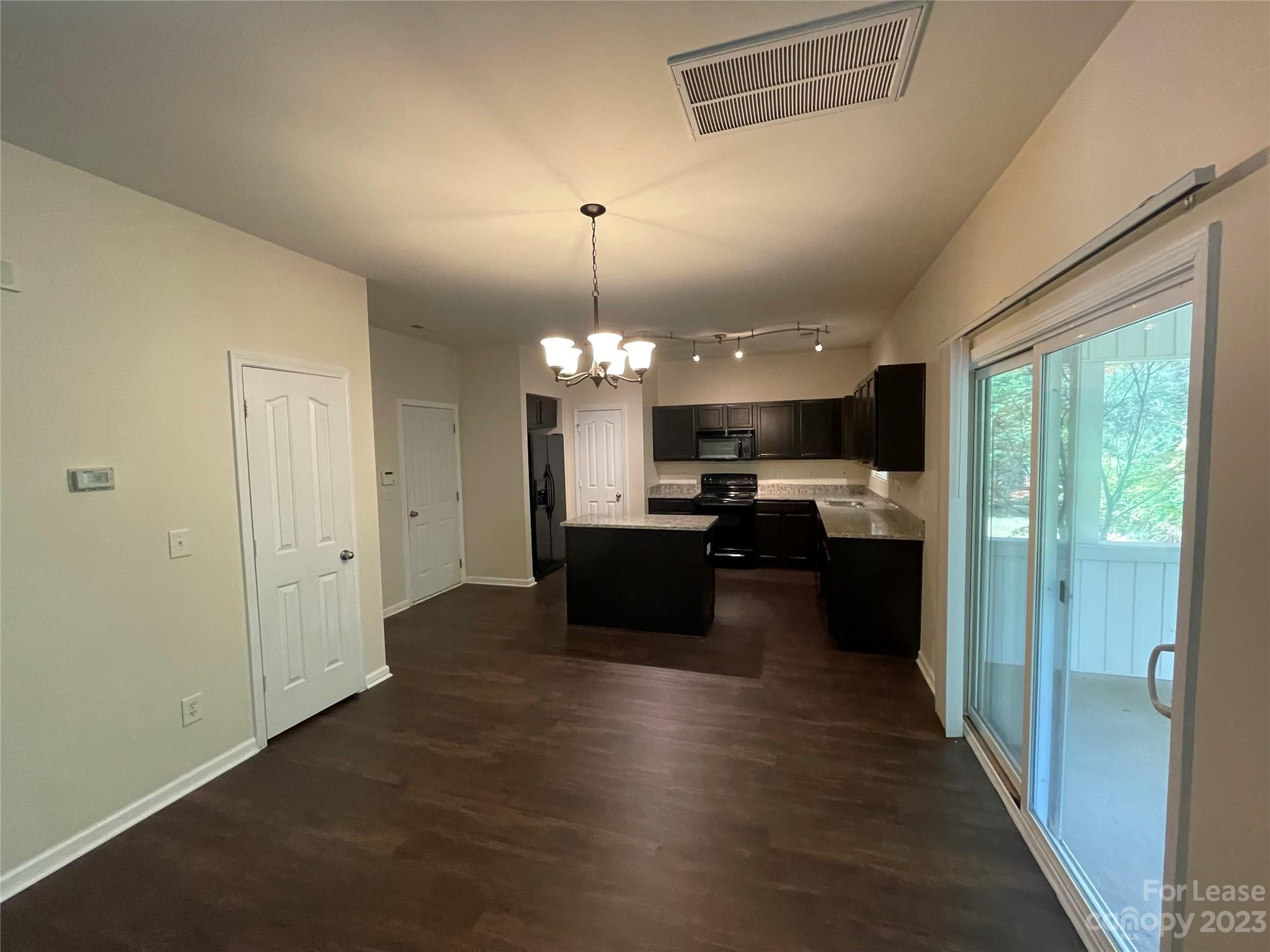 Falcon Ridge - Residential Lease