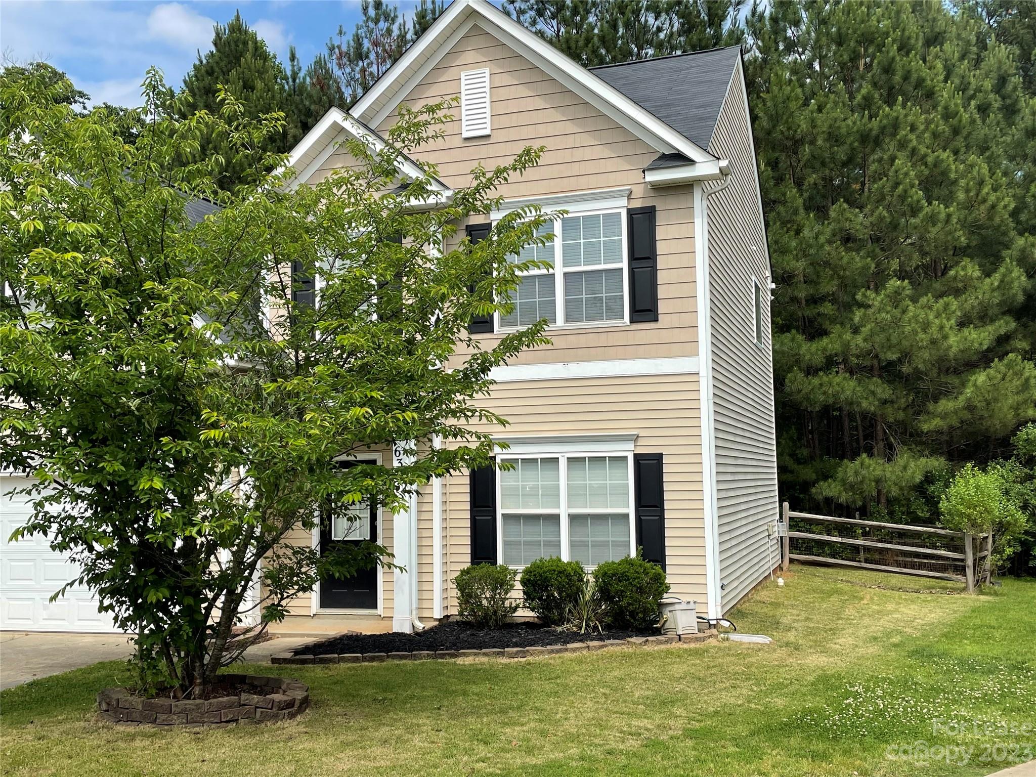 Falcon Ridge - Residential Lease