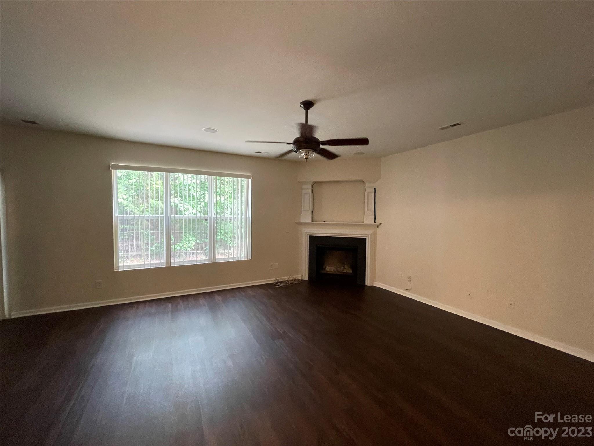 Falcon Ridge - Residential Lease