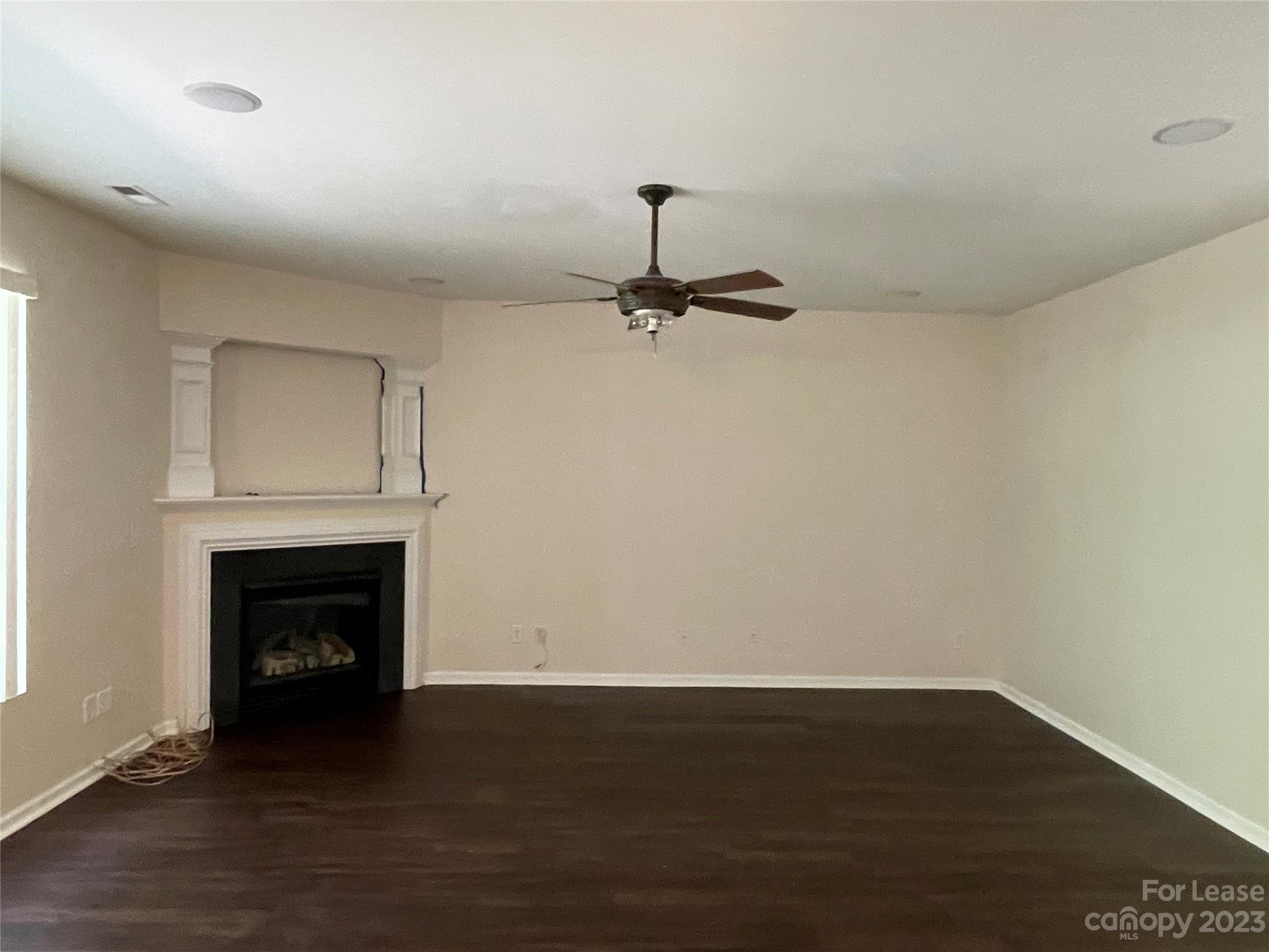Falcon Ridge - Residential Lease