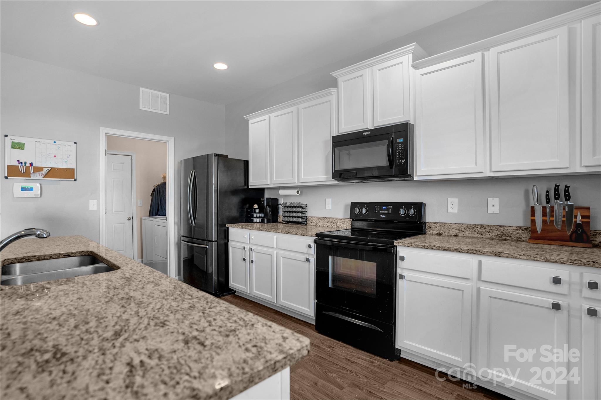 Woodside at Mountain View - Residential