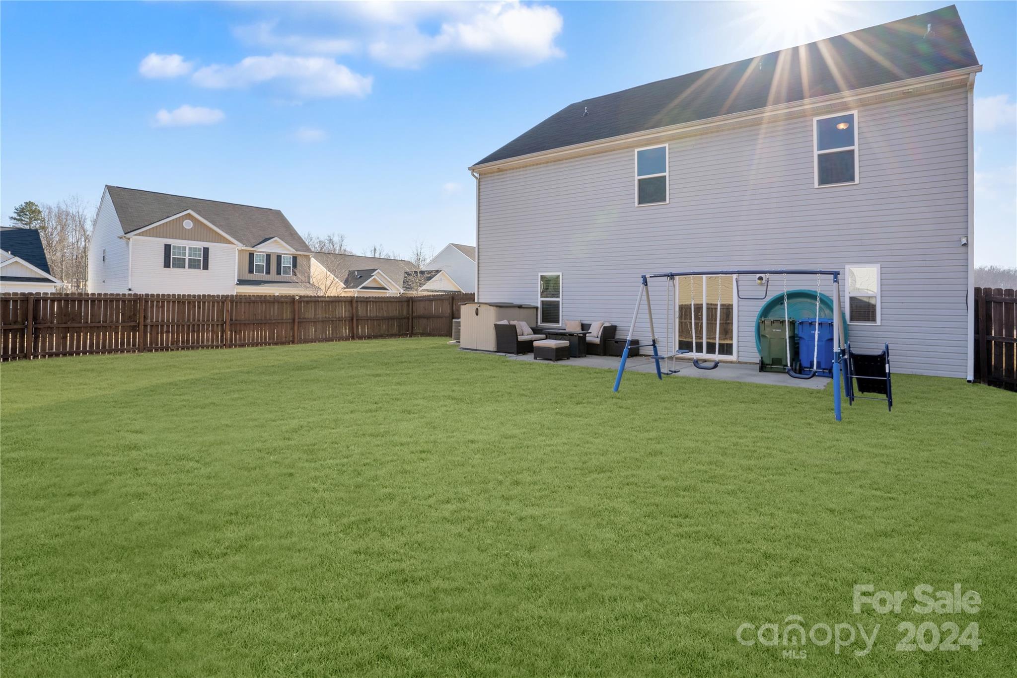 Woodside at Mountain View - Residential