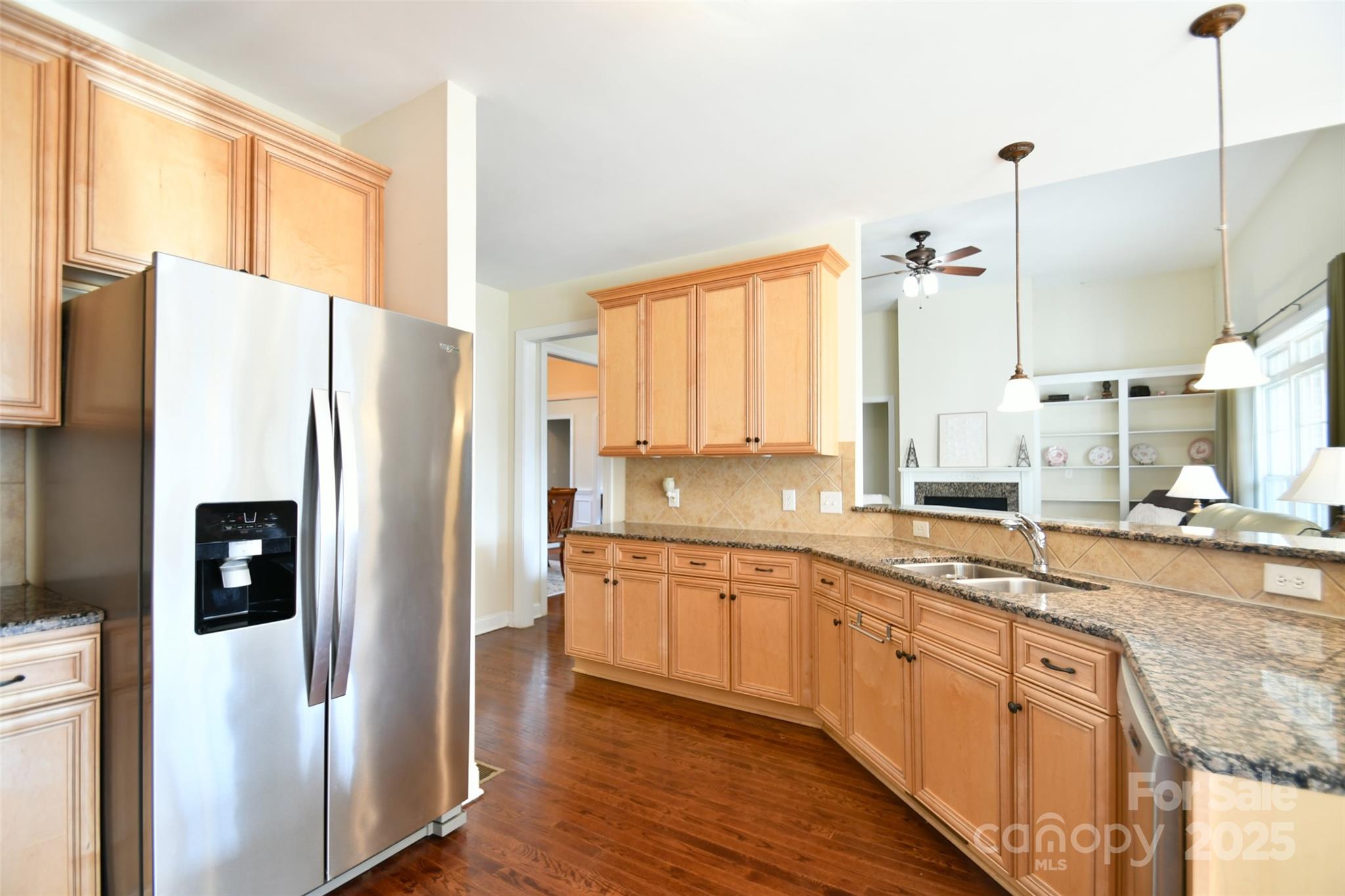 Locust Valley - Residential