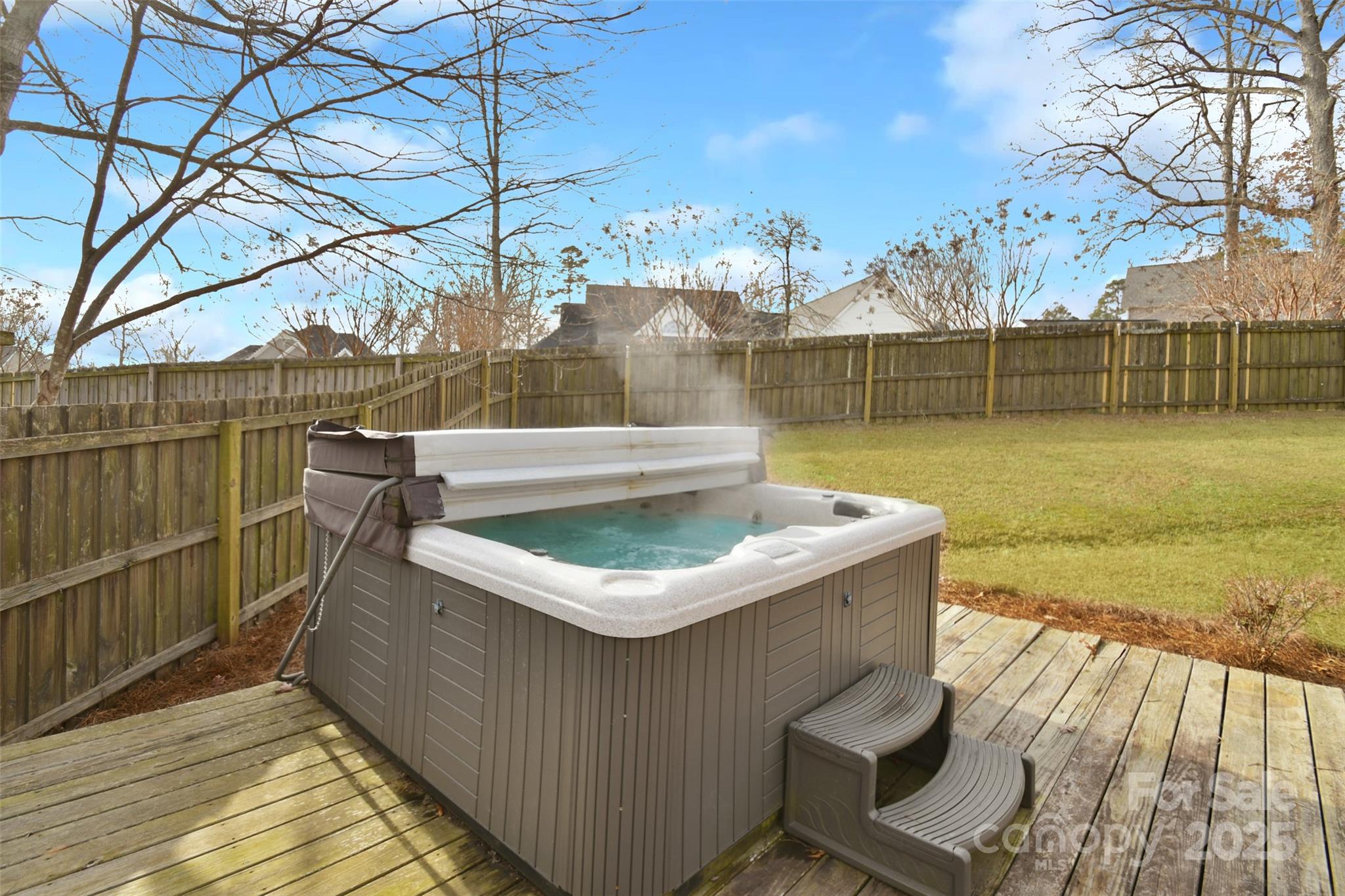 Locust Valley - Residential