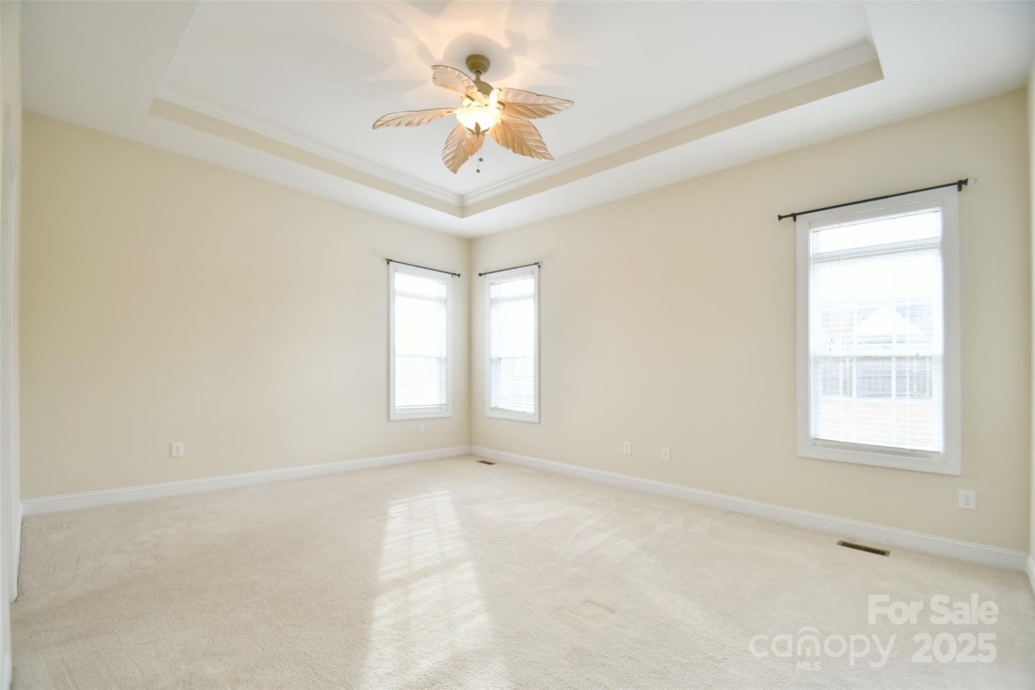 Locust Valley - Residential