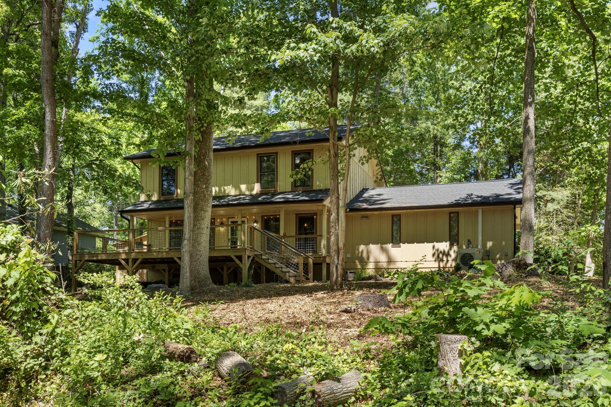 1 Eastway Court