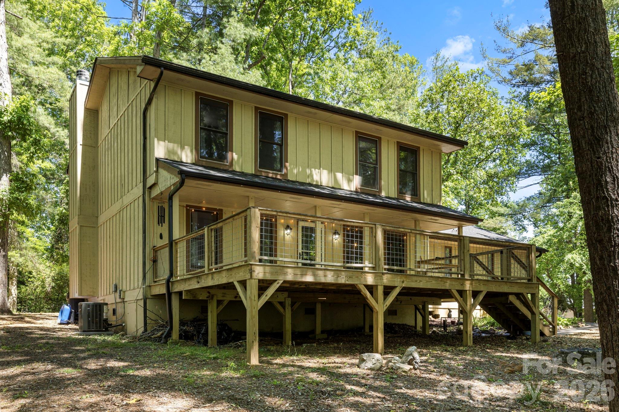 1 Eastway Court