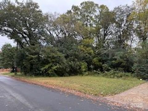 3106 Reid Avenue Charlotte NC 28208