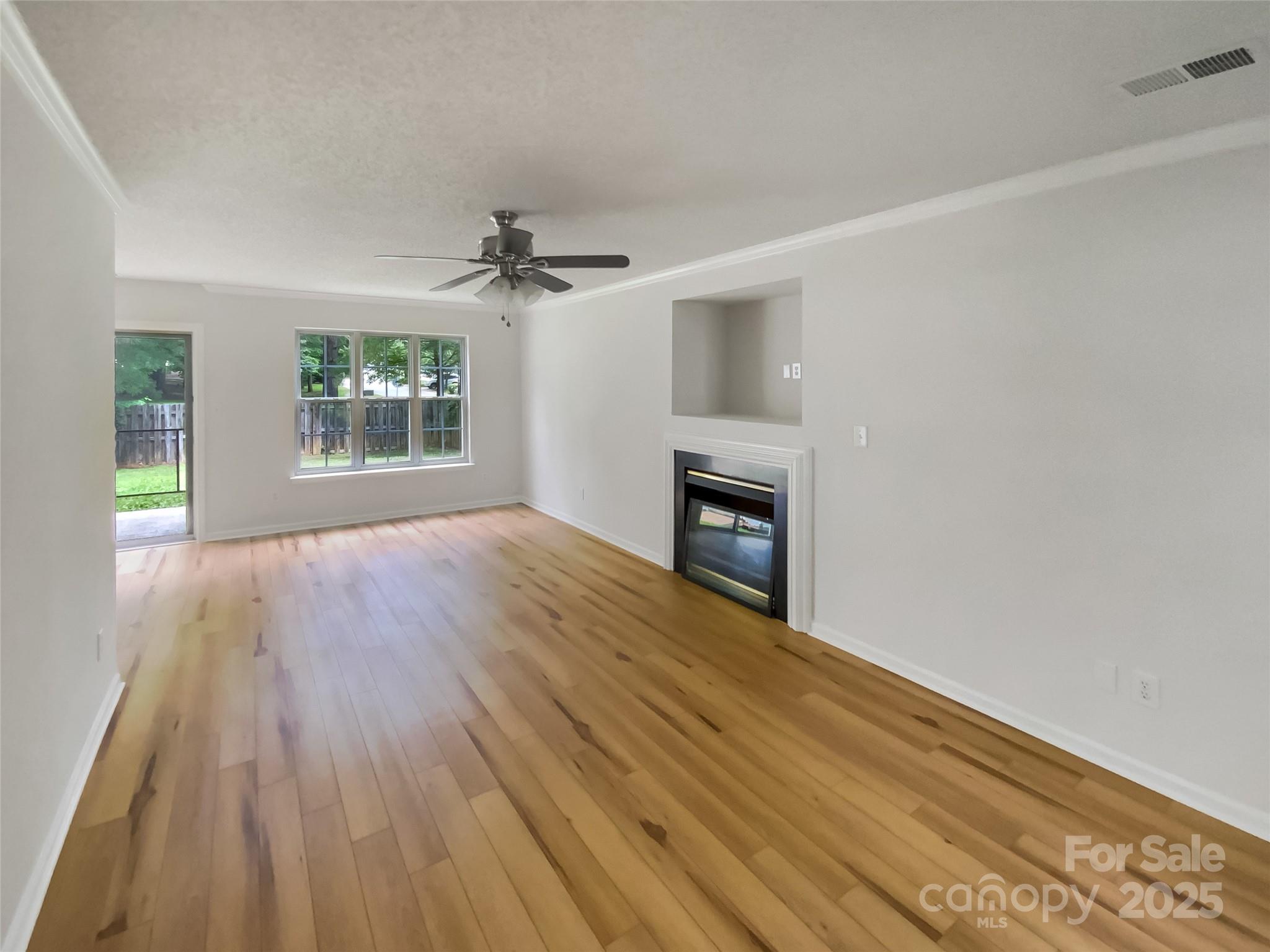 Stone Hollow - Residential