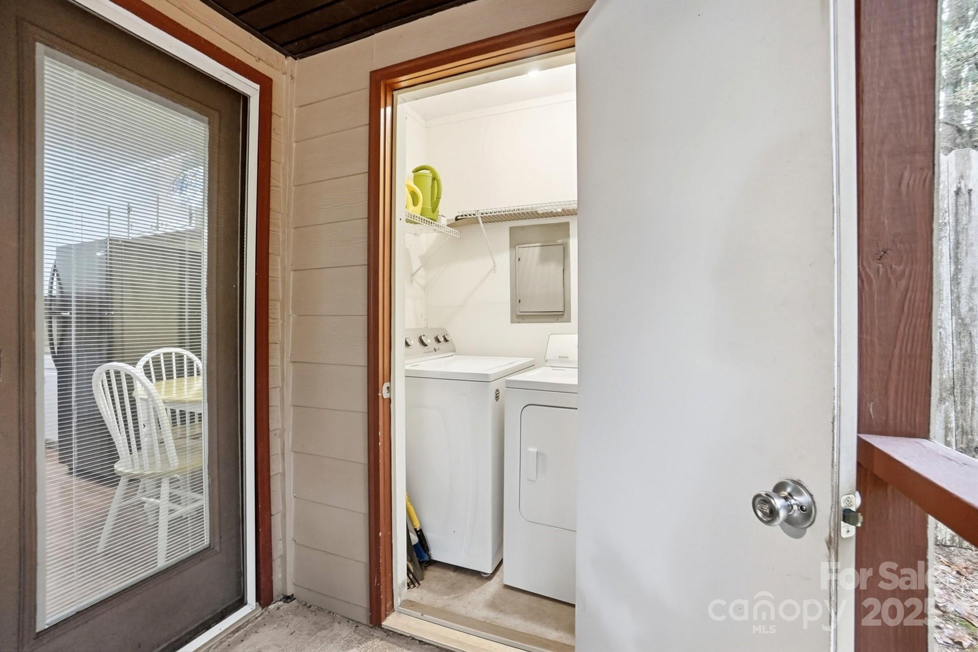 Ashebrook Villas - Residential