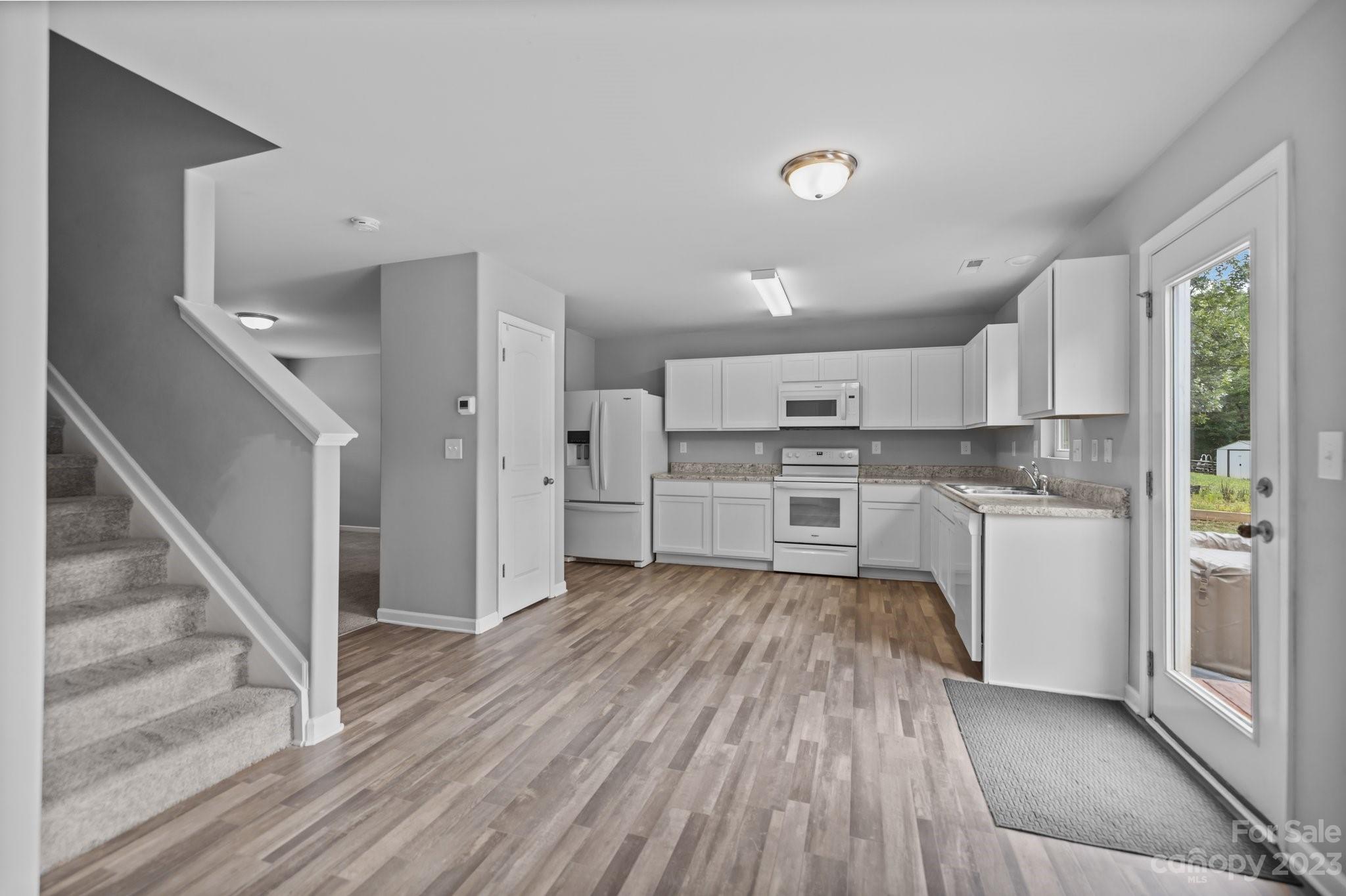 Pinnacles At Unity Grove - Residential