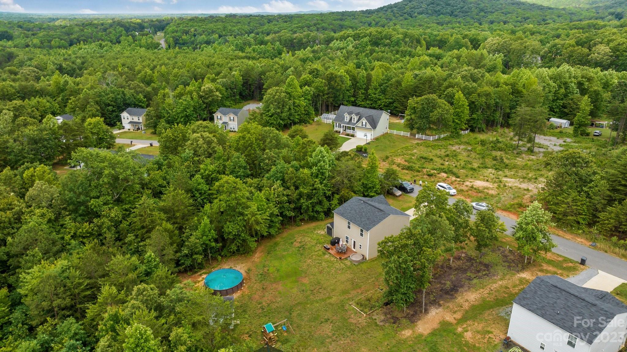 Pinnacles At Unity Grove - Residential