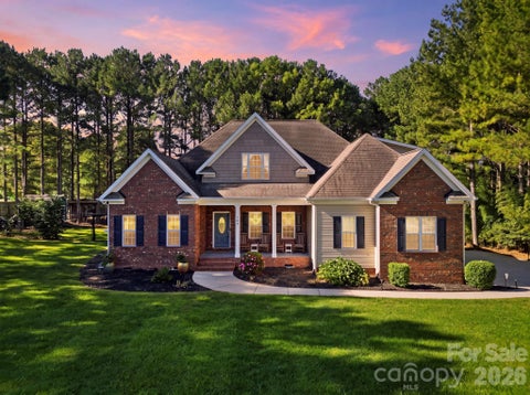 Photo of 107 Dupree Lane, Mooresville, NC 28115 (MLS # 4429074)