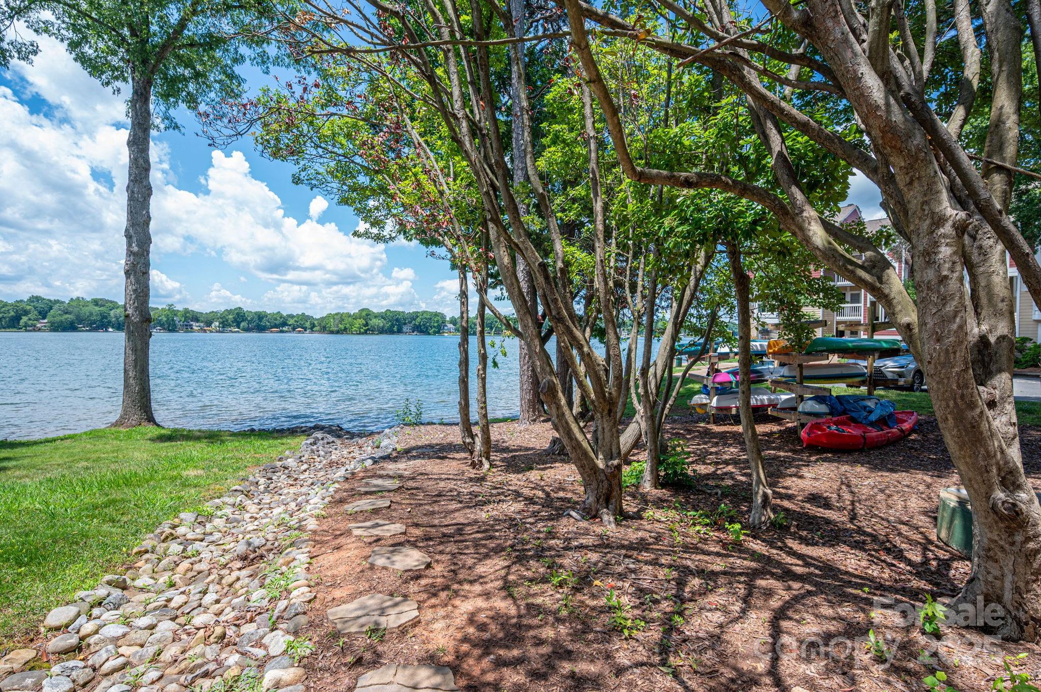 1018 Southwest Drive SW 18