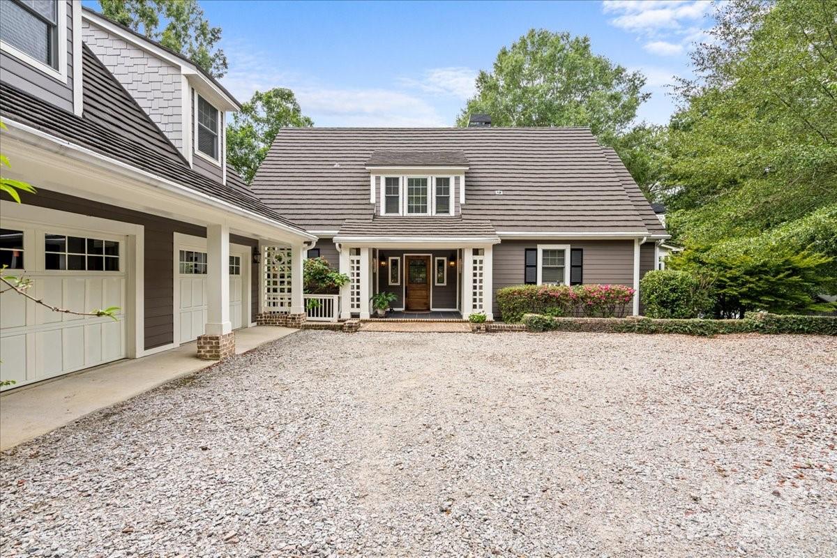 2884 Lake Road