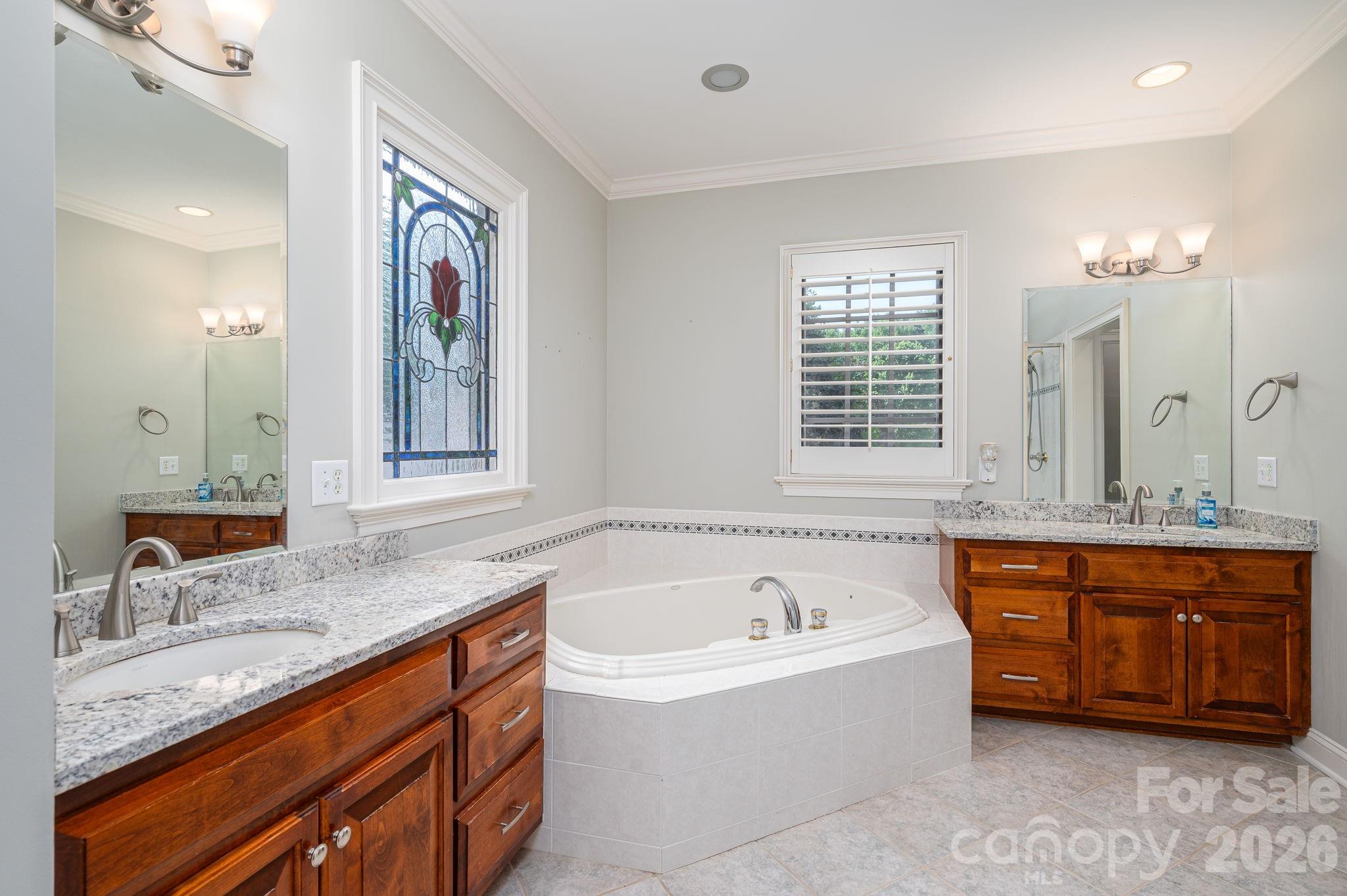 Hickory Lane - Residential