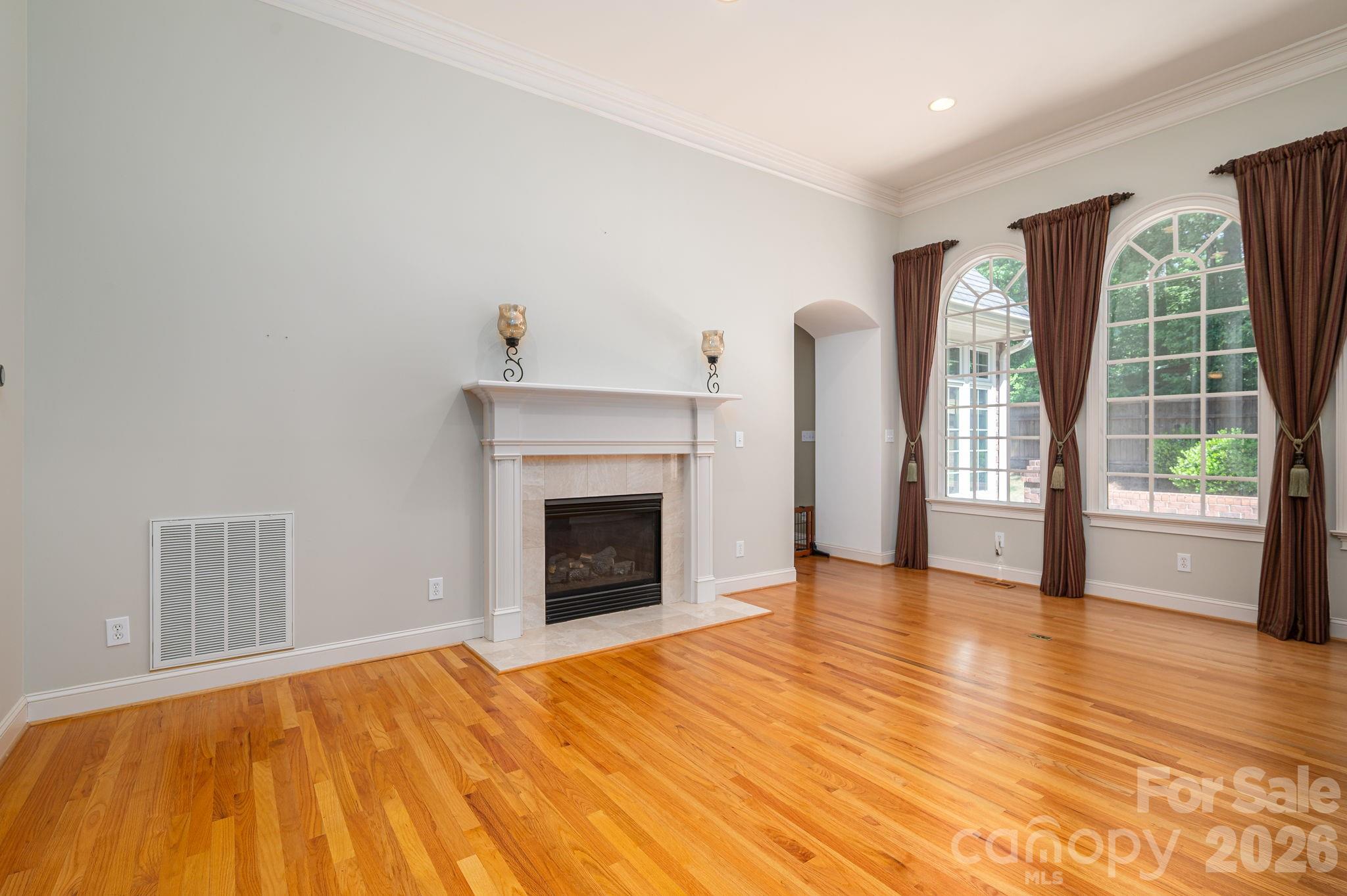 Hickory Lane - Residential