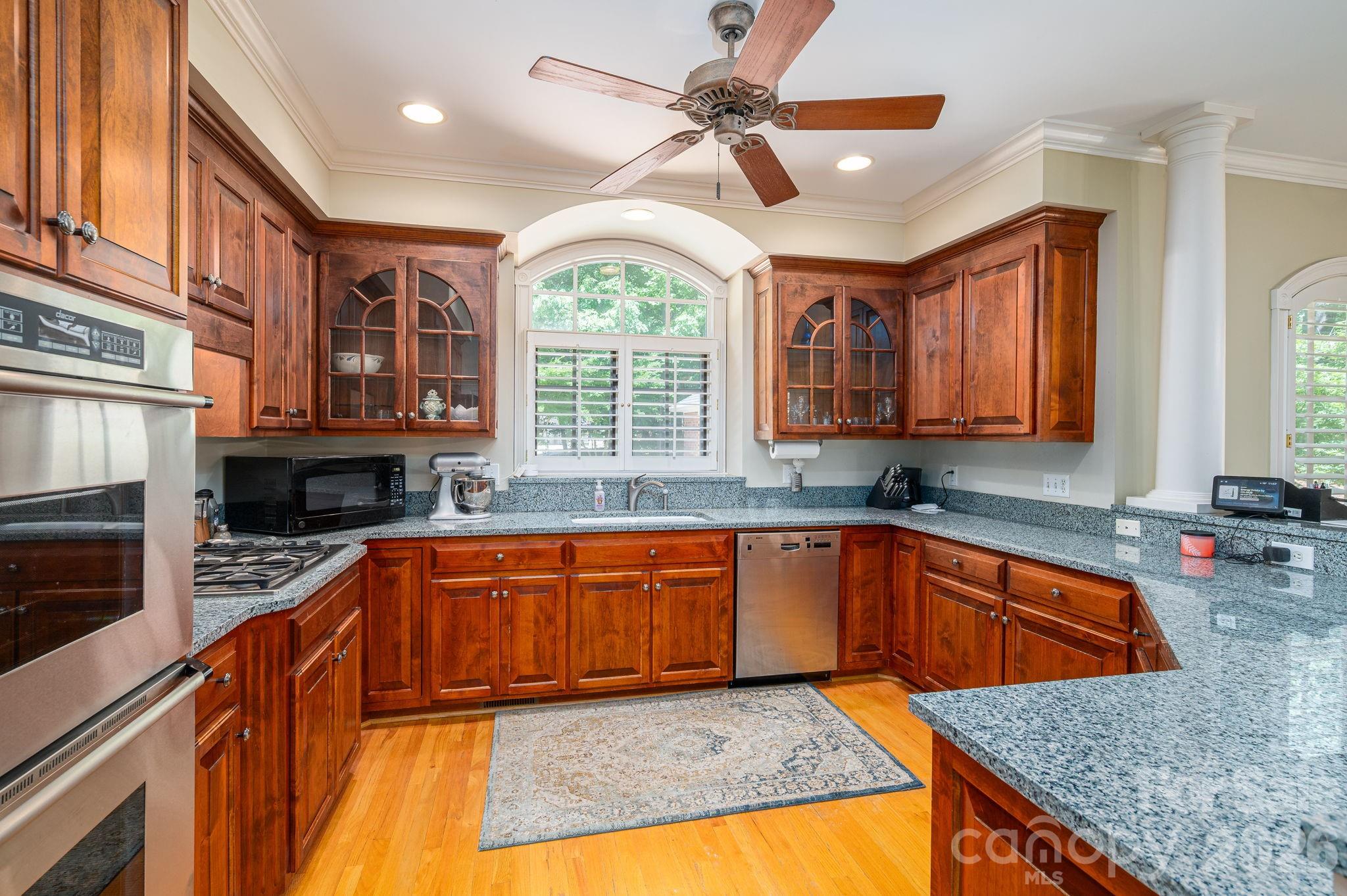 Hickory Lane - Residential