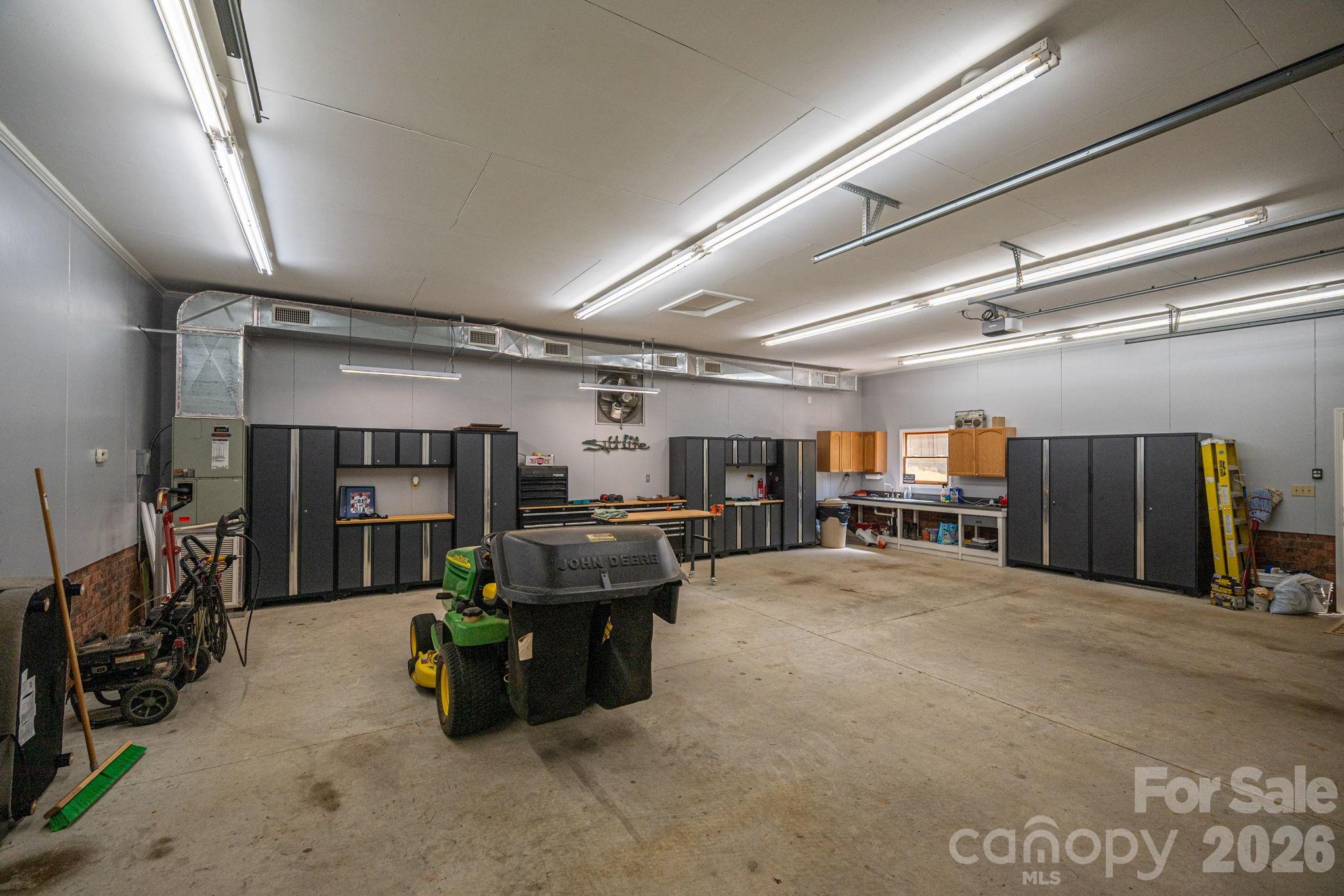 Hickory Lane - Residential