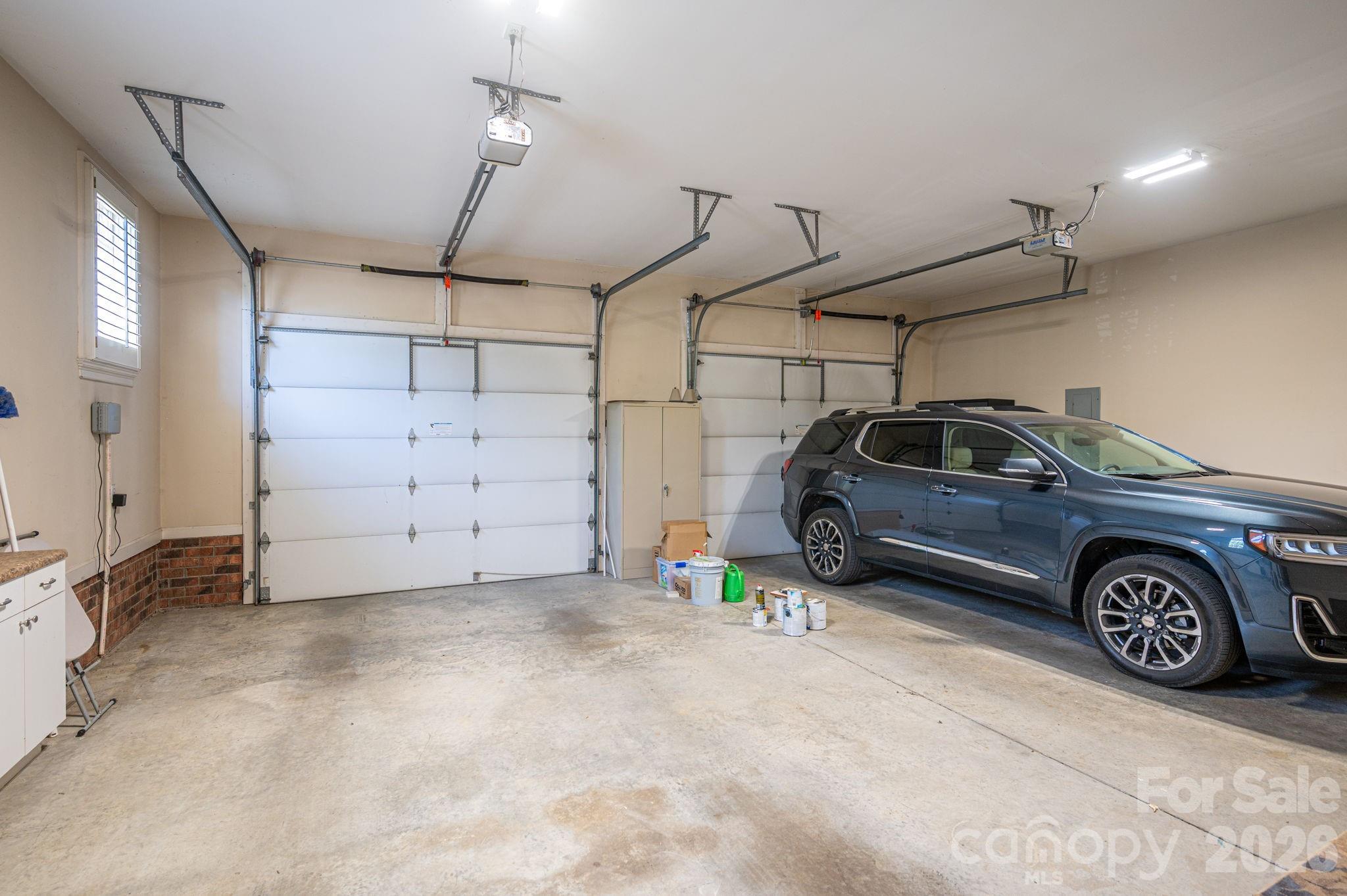 Hickory Lane - Residential