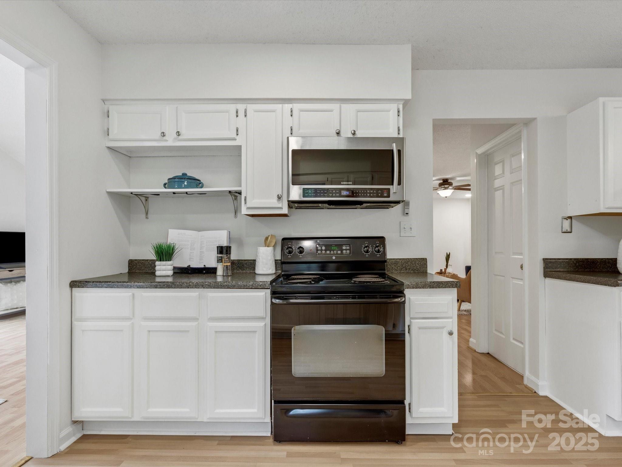 Tega Cay - Residential