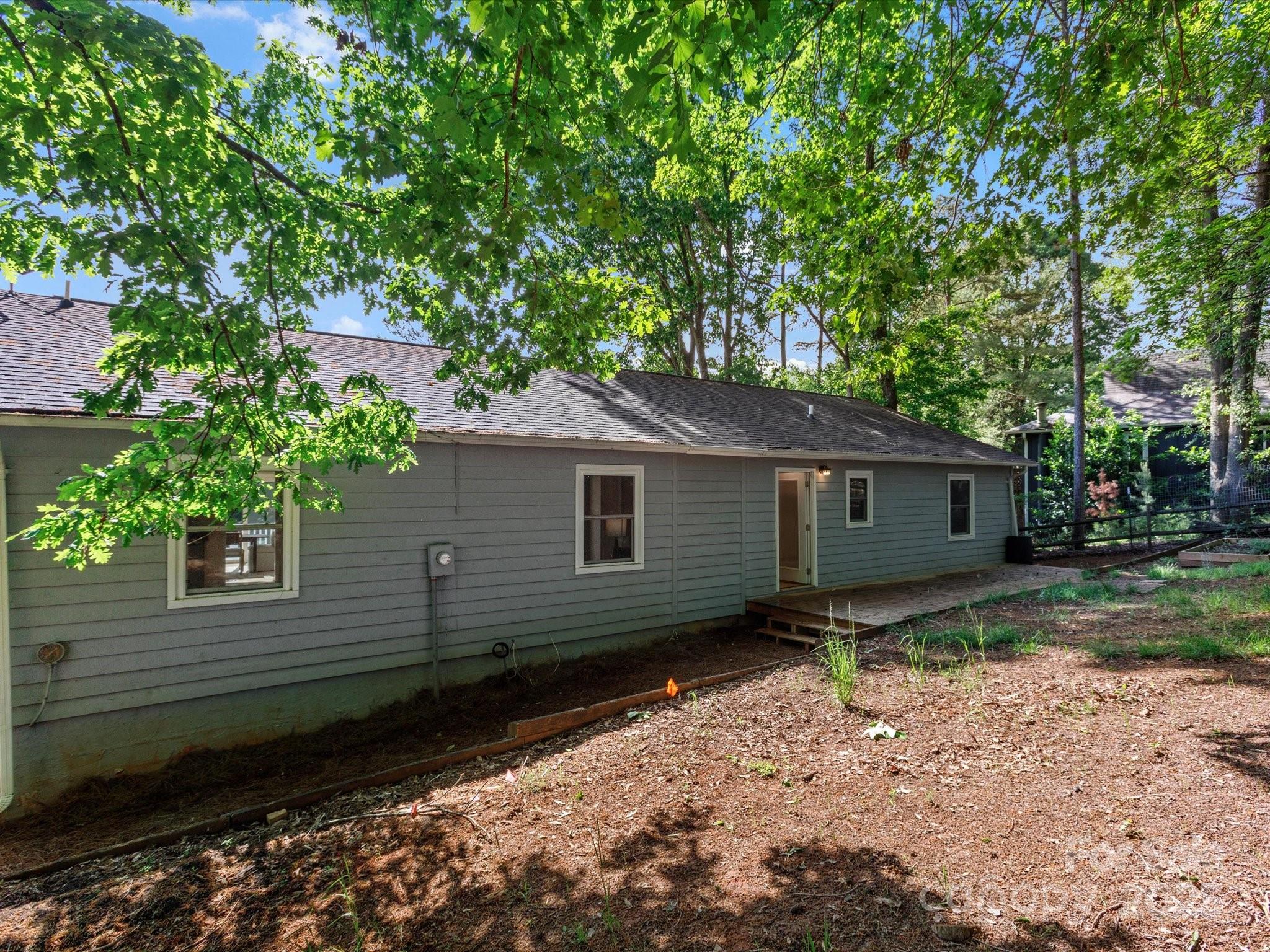 Tega Cay - Residential