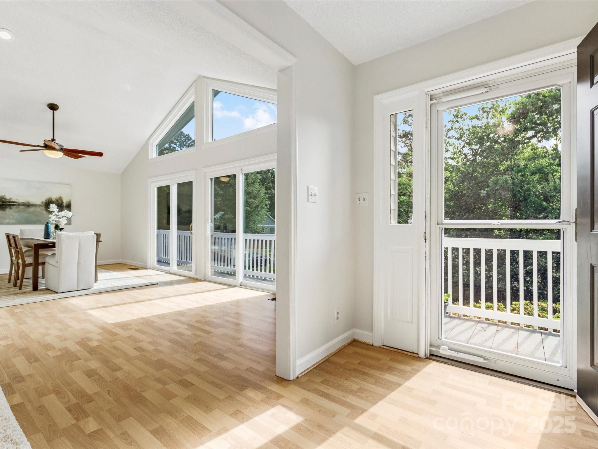 Tega Cay - Residential