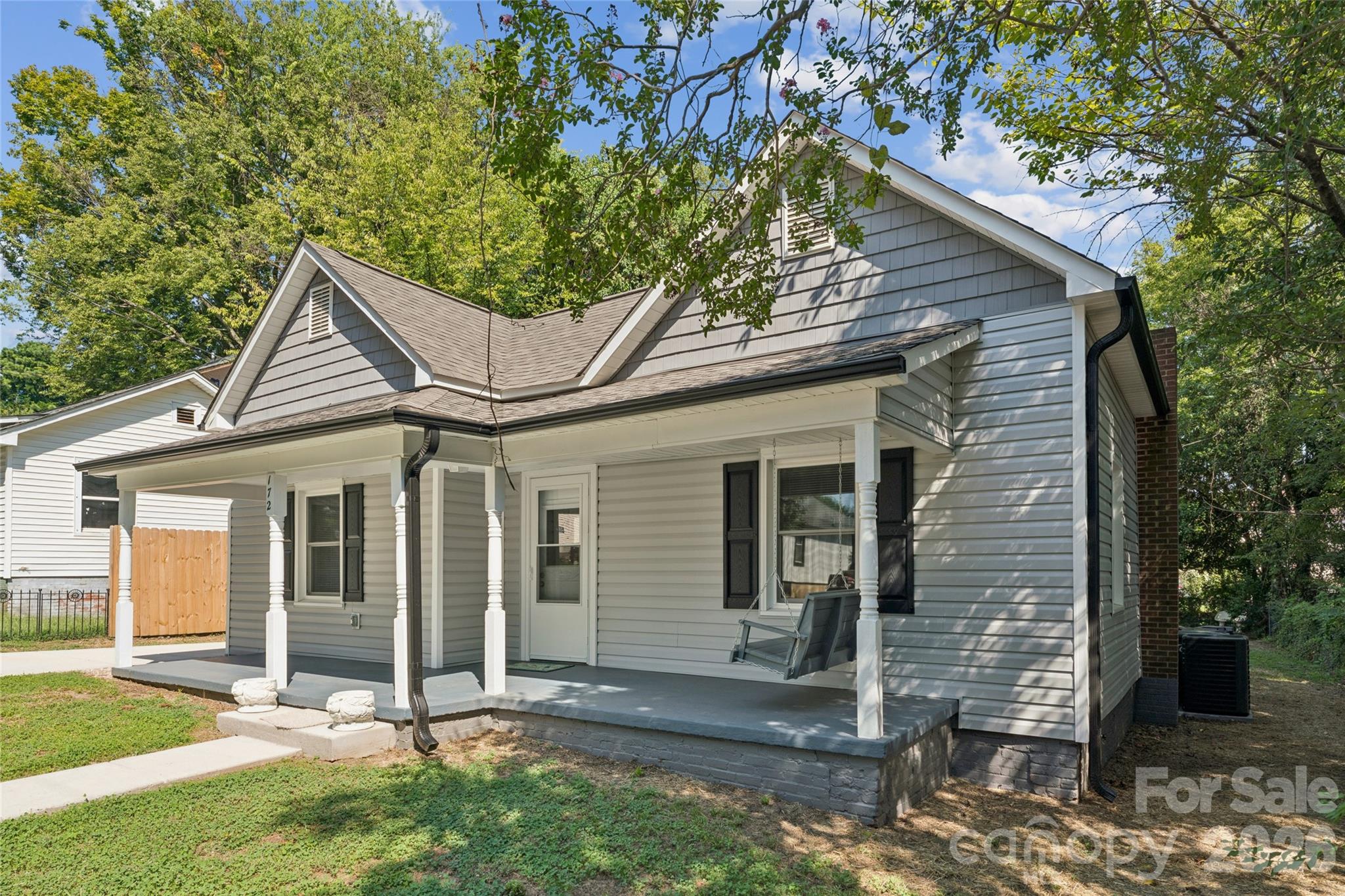 172 Eudy Drive NW