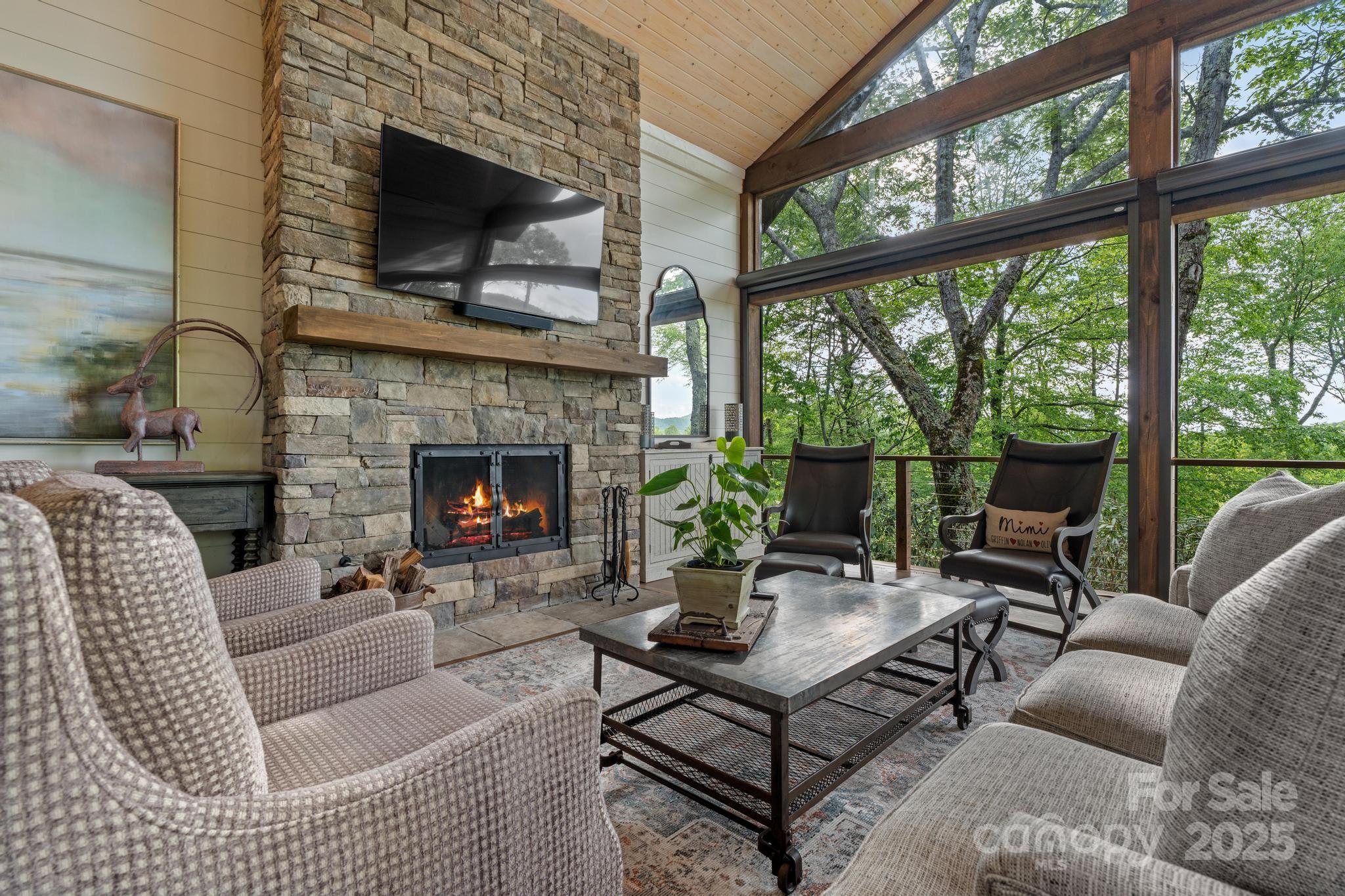 108 W View Way 113