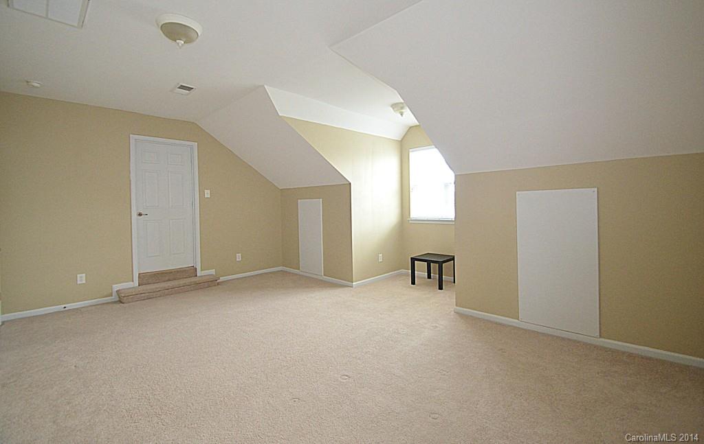 Old Stone Crossing - Residential