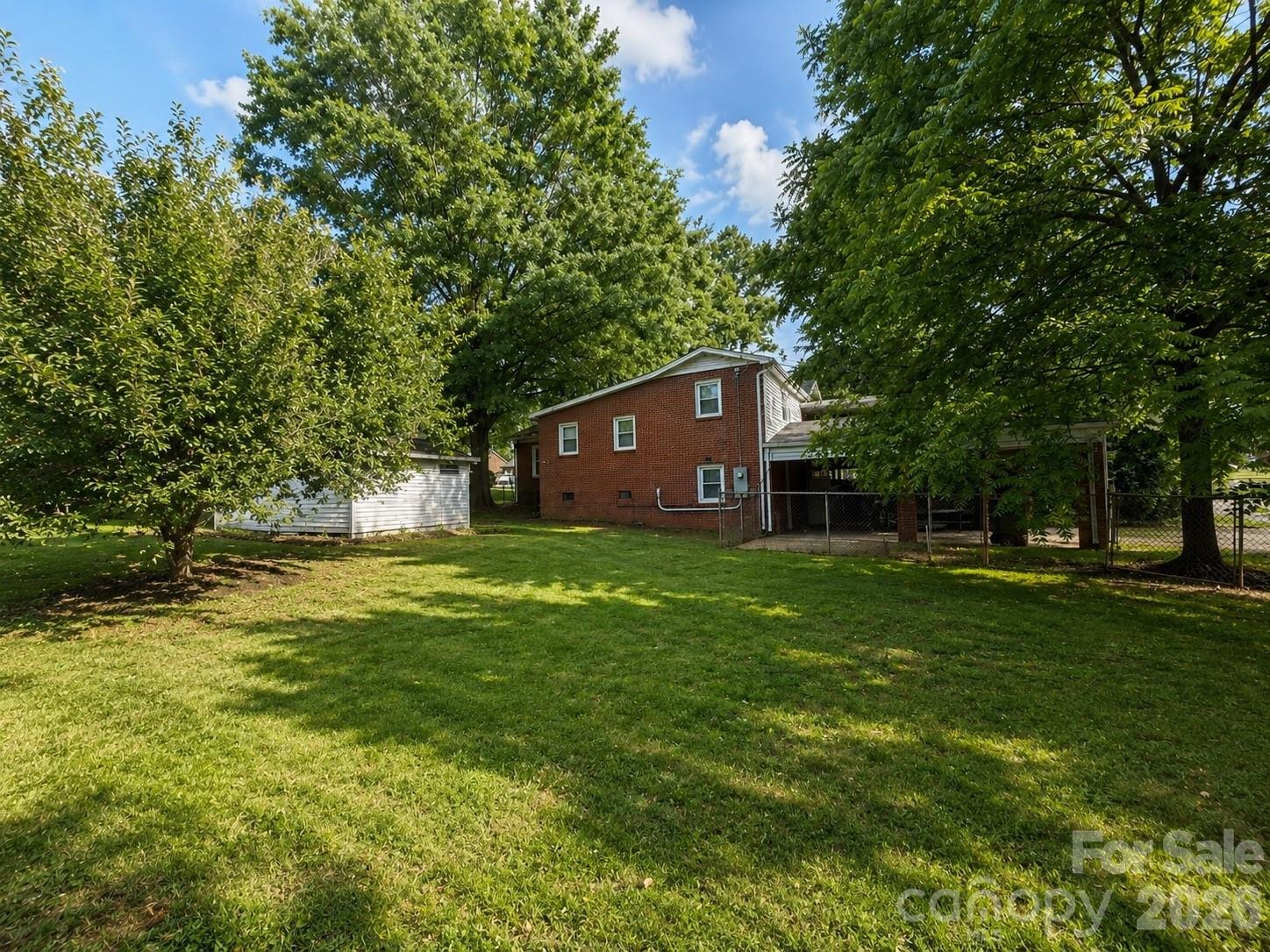 330 W 27th Street