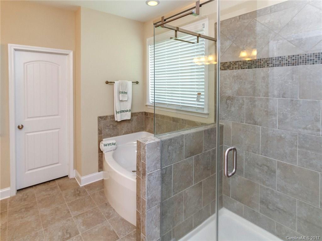 Lake Ridge - Residential