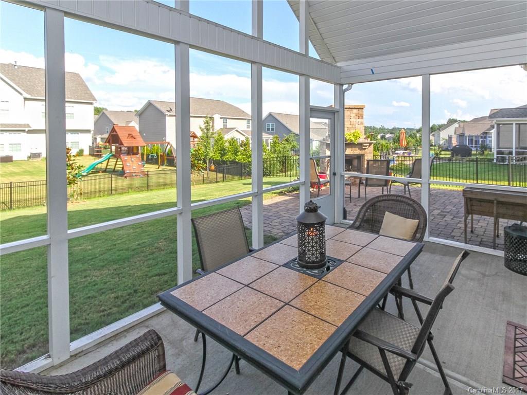 Lake Ridge - Residential