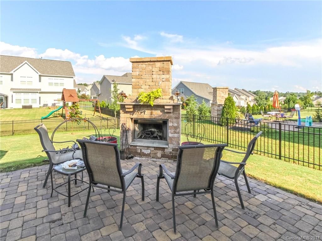 Lake Ridge - Residential