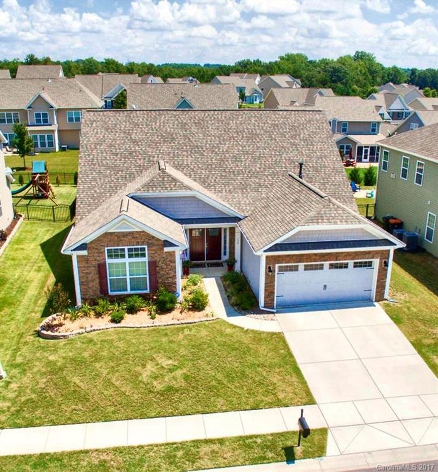 Welcome to Lake Ridge, where friends & fun are found! Community amenities provide resort-style living, featuring: Olympic-style pool, toddler pool, tennis, fitness center & Club house! Then it’s time to relax in your better than new 1.5 Story home w/ 5BR/3.1BA. This hard to find Cumberland model has 3BRs on Main with split floor plan. Impressive Chef’s kitchen w/gas cook-top & double ovens! Two BRs (or bonus rm) + full bath upstairs! Screen porch & outdoor fireplace will make entertaining a joy!