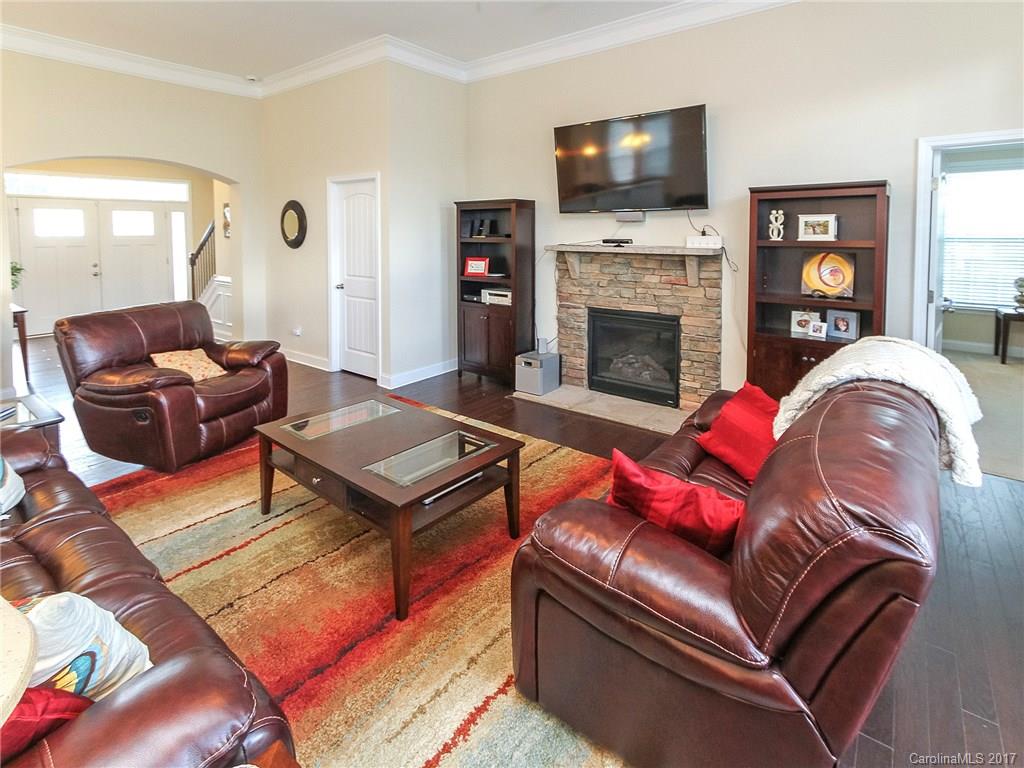 Lake Ridge - Residential