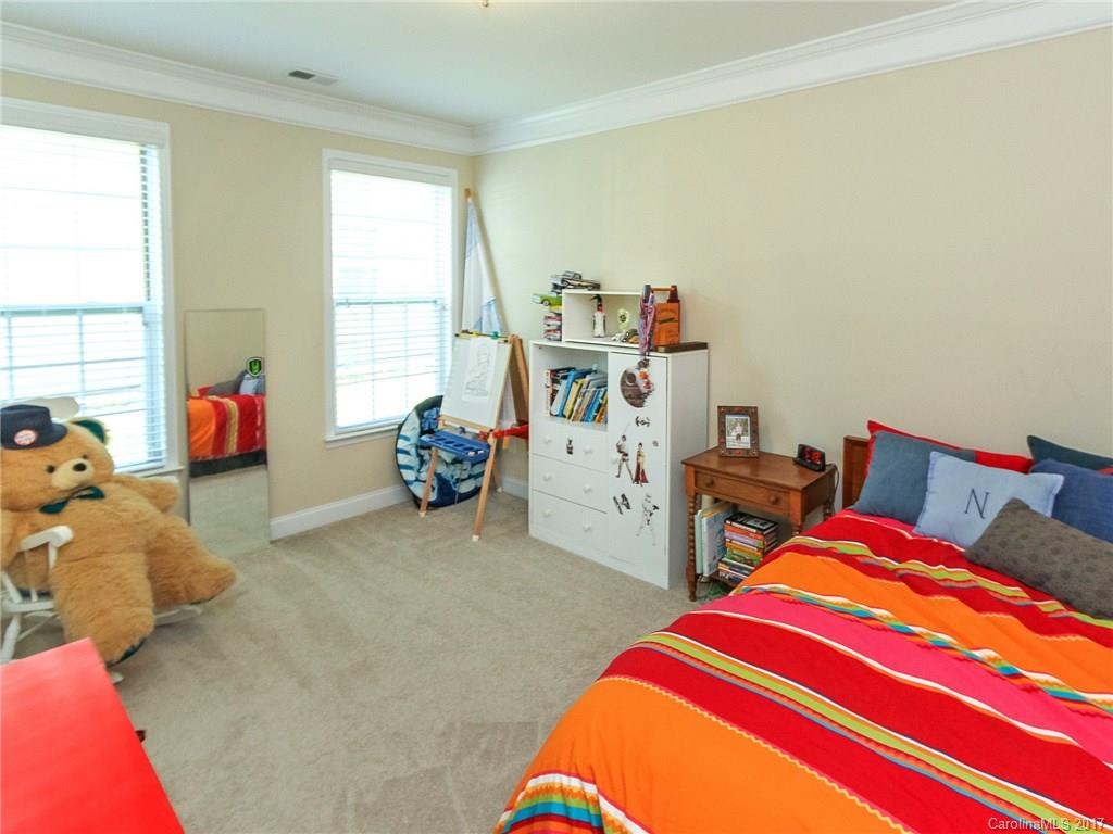 Lake Ridge - Residential