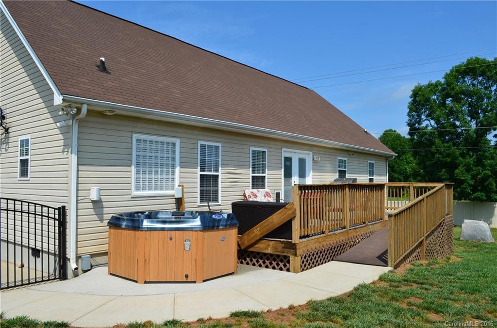 Creekwood - Residential