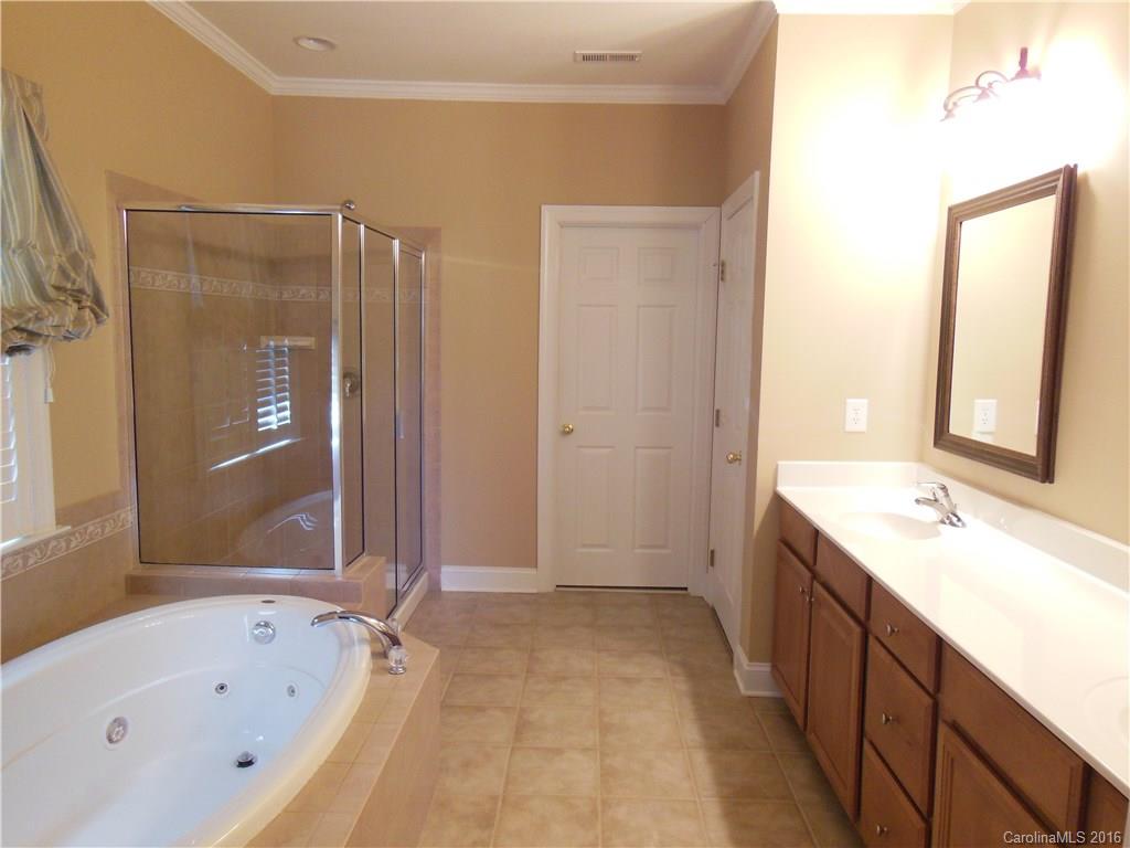 Amber Leigh - Residential Lease