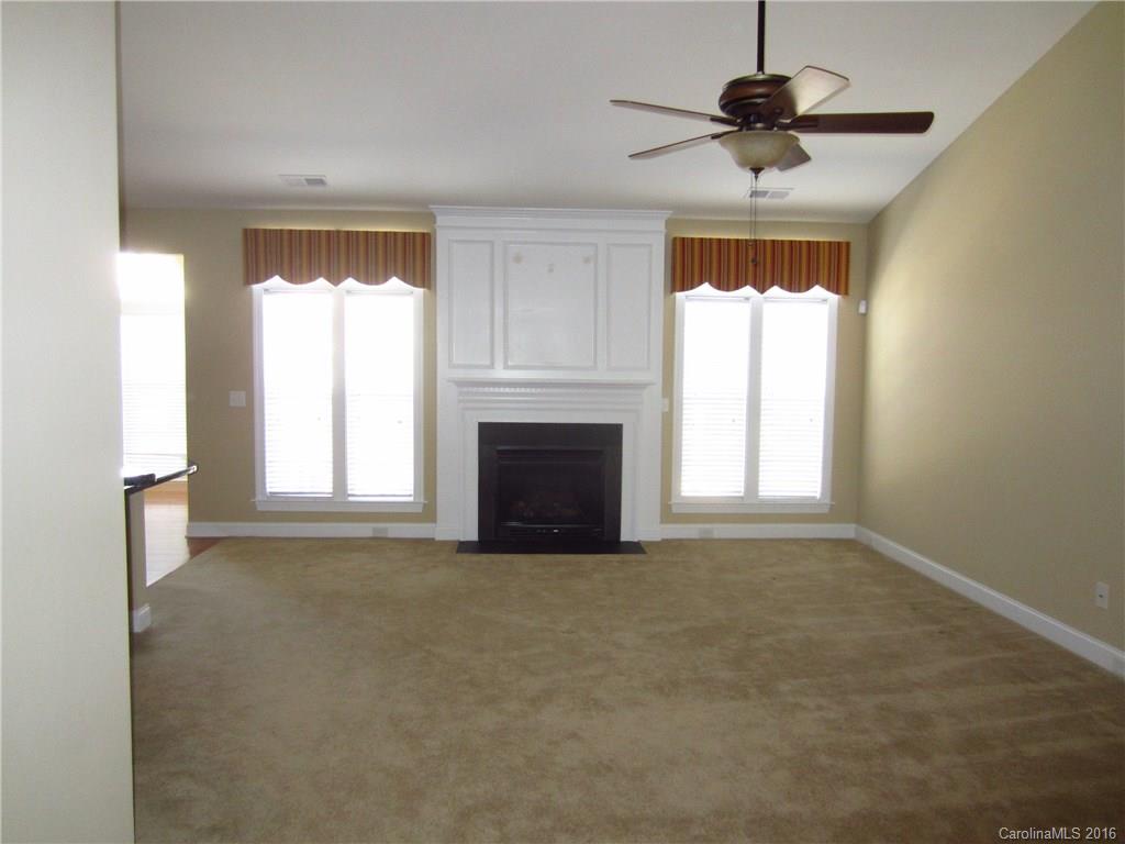 Amber Leigh - Residential Lease