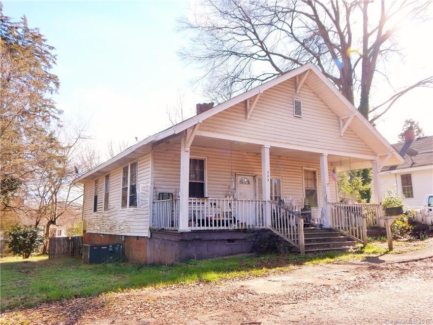 Great investment property! Rents currently for $450 per month and is tenant occupied. Property is sold AS IS. Gas pack and central air. Seller also owns several other investment properties and will also sell other properties as a package. Other property MLS numbers are 3142436, 3142438, 3142443, 3142441