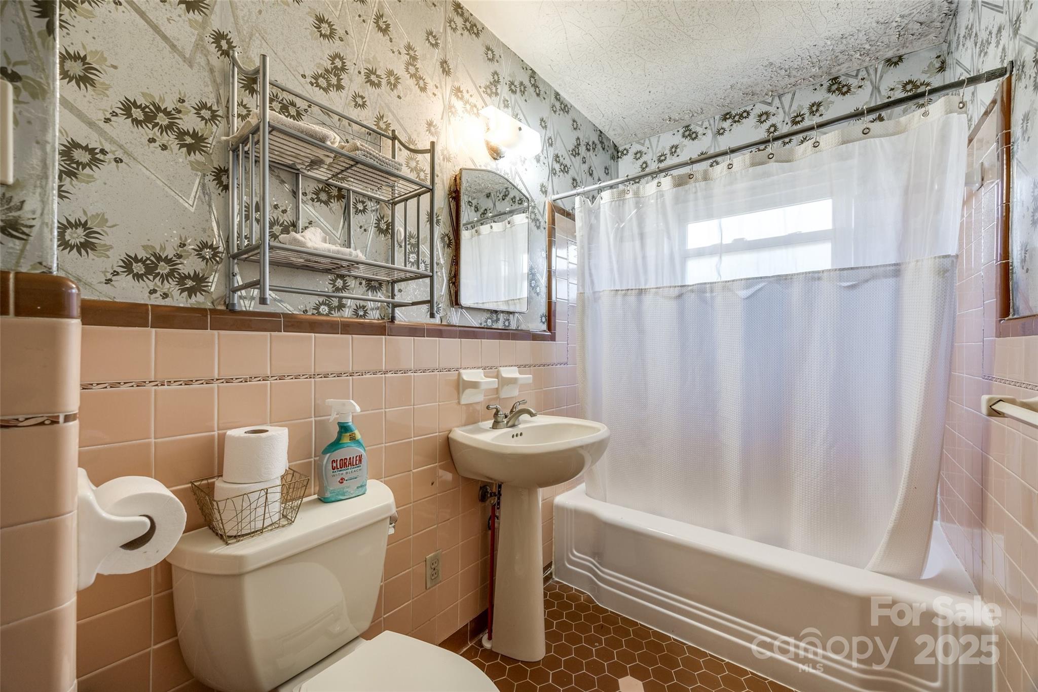 Town And Country Estates - Residential